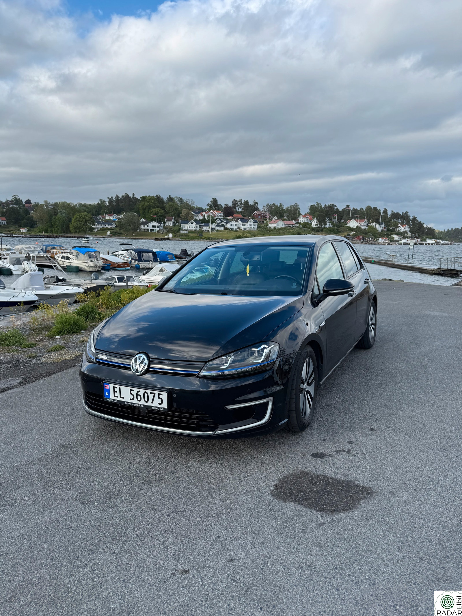 VOLKSWAGEN GOLF E - golf