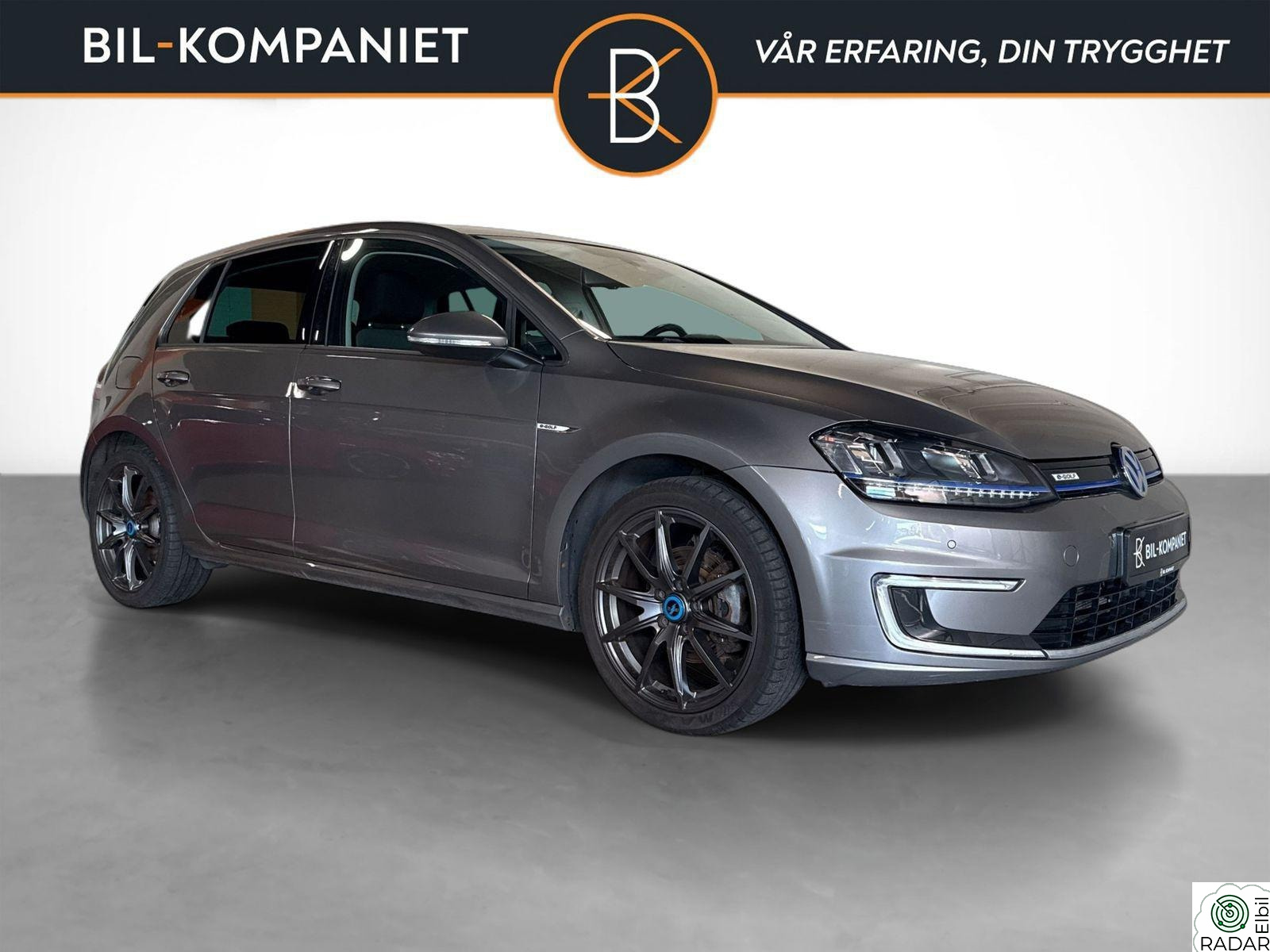 VOLKSWAGEN GOLF | EU-godkjent til 1-2027 | Pen bil med stilige felger |