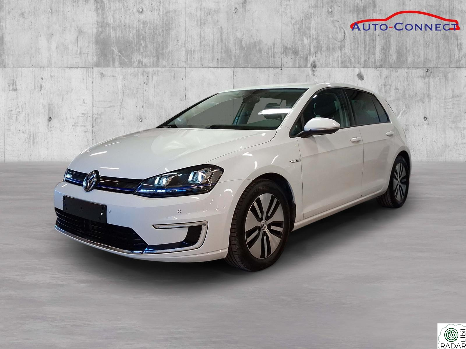 VOLKSWAGEN GOLF NORSK+ VARMEPUMPE+ ACC+ RYGGEKAMERA++