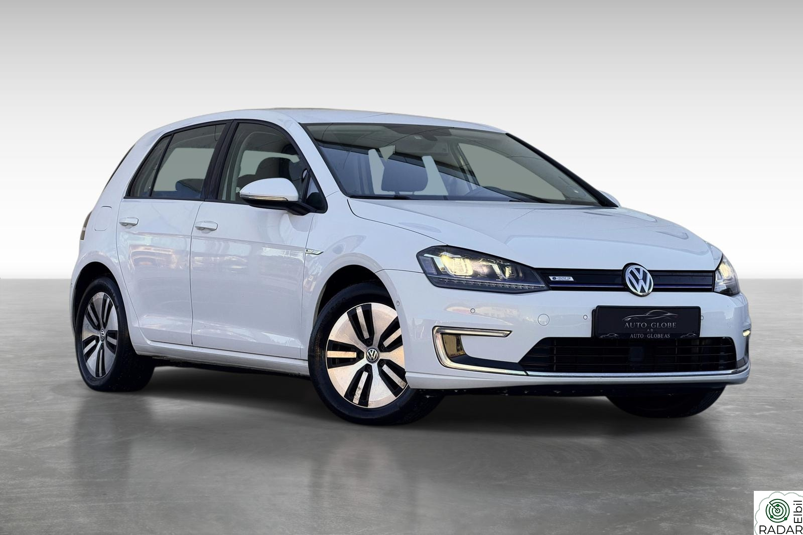 VOLKSWAGEN GOLF R.kamera - Adaptive Cruise - PDC - DAB - Park assist++