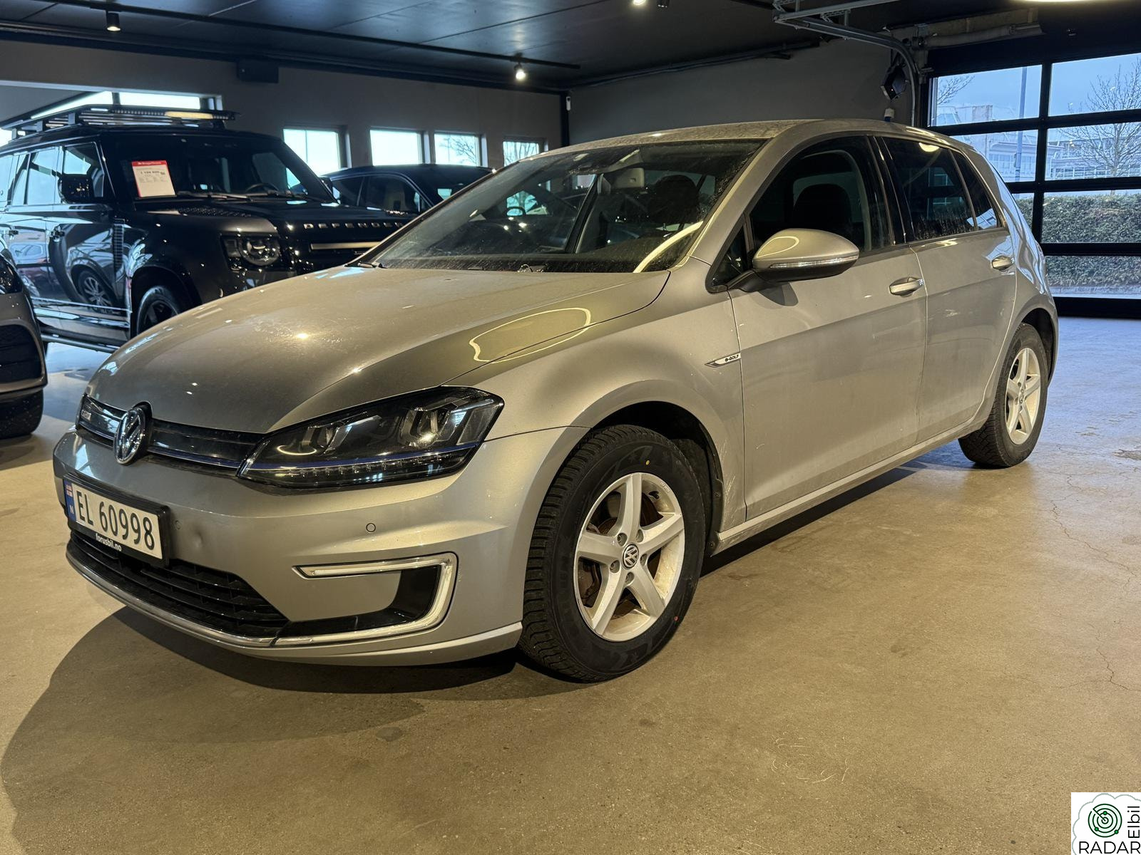 VOLKSWAGEN GOLF Kamera/Keyless/Navi/Nye bremser og dekk/EU til 02.2028