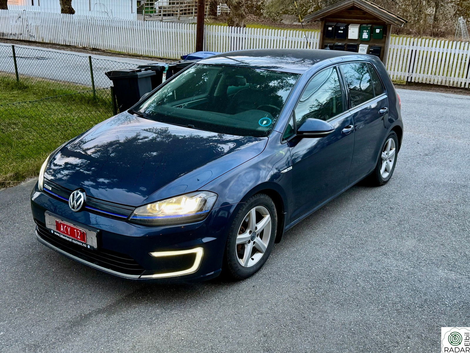 VOLKSWAGEN GOLF Skinn, Bra batteri, Må Eu godkjennes