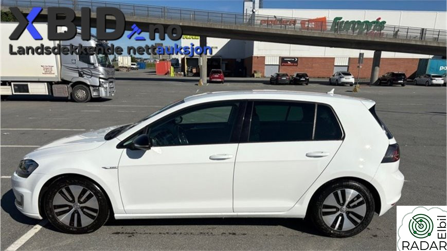 VOLKSWAGEN GOLF Eu ok til 28.01.2027
