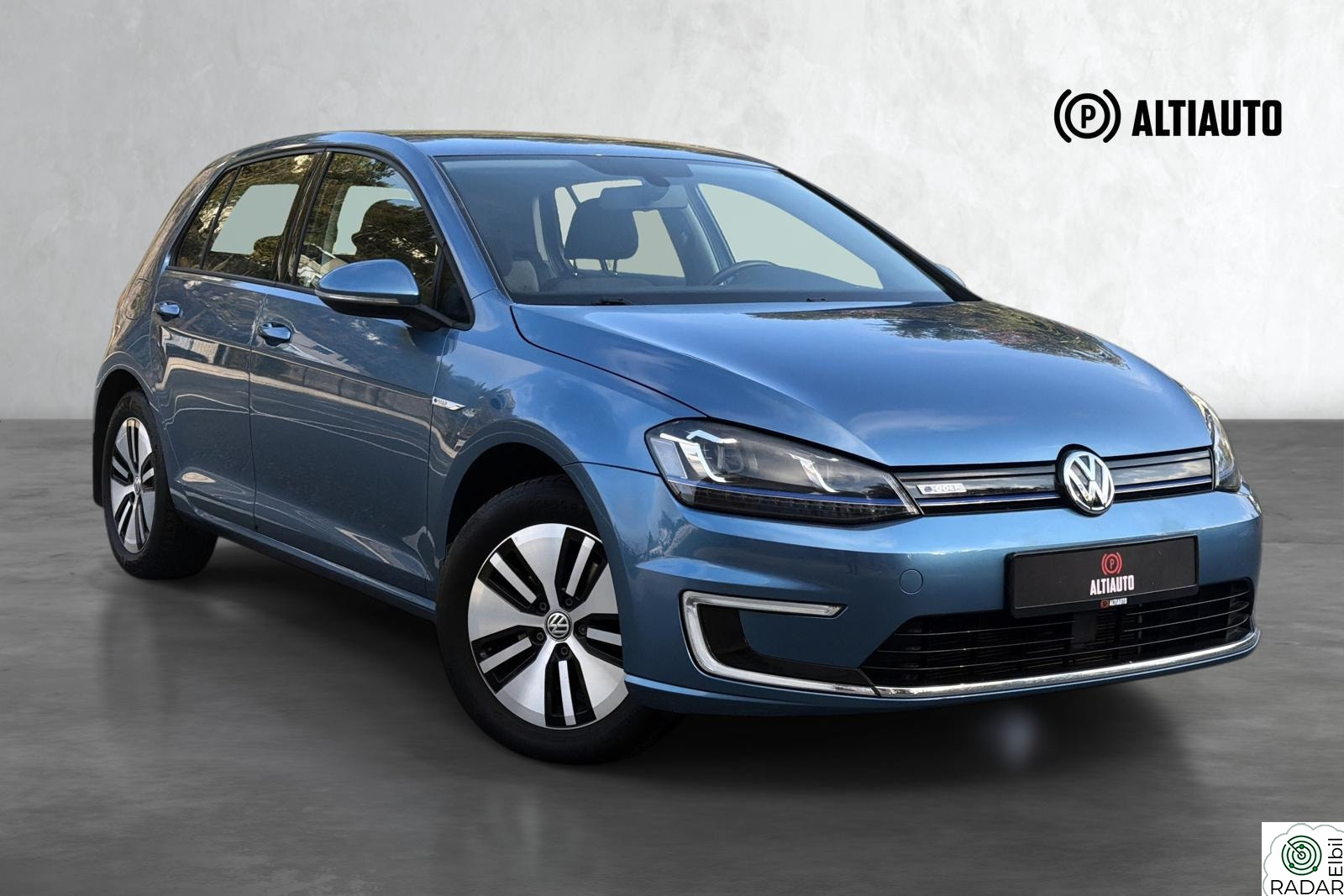 VOLKSWAGEN GOLF VARMEPUMPE/ NY EU/ ACC/ R.KAM/ DAB/ NY SERVICE/ CCS