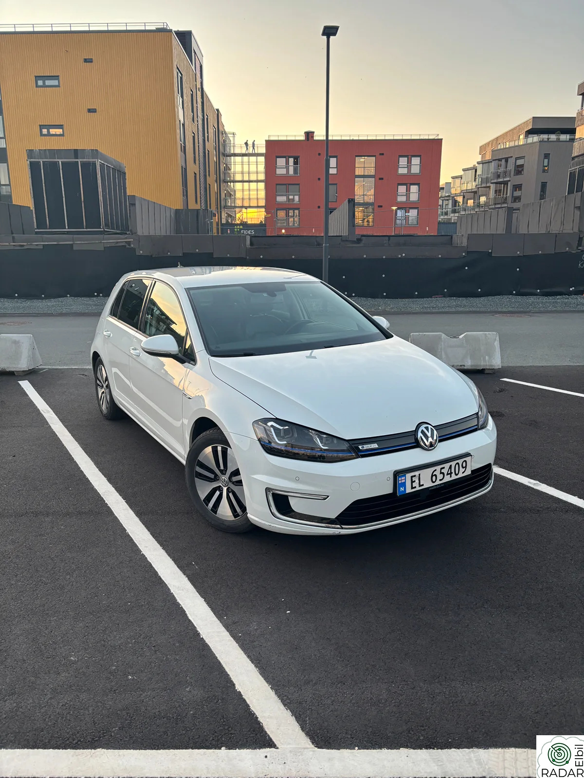 VOLKSWAGEN GOLF E-Golf