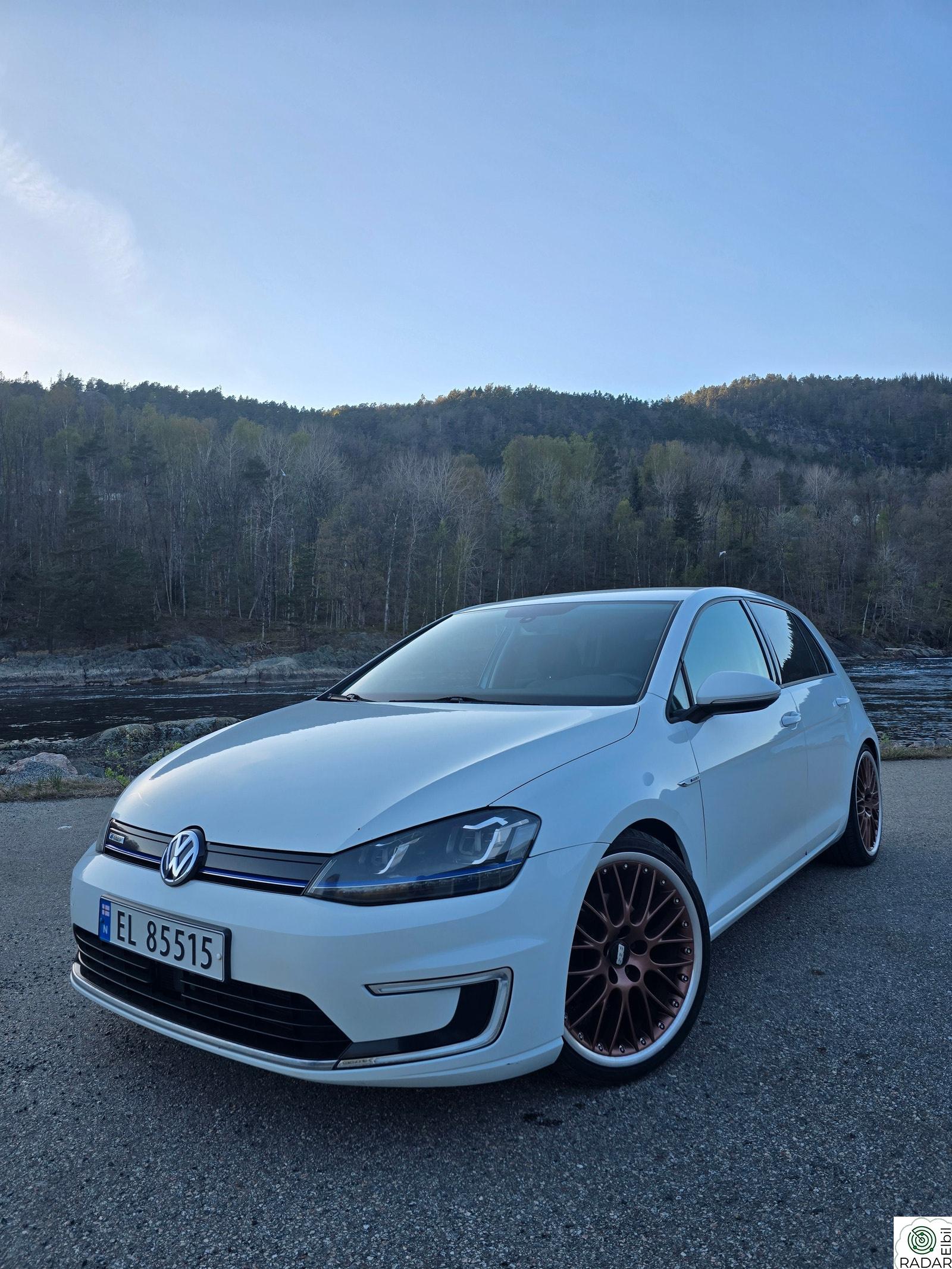 VOLKSWAGEN GOLF E-Golf