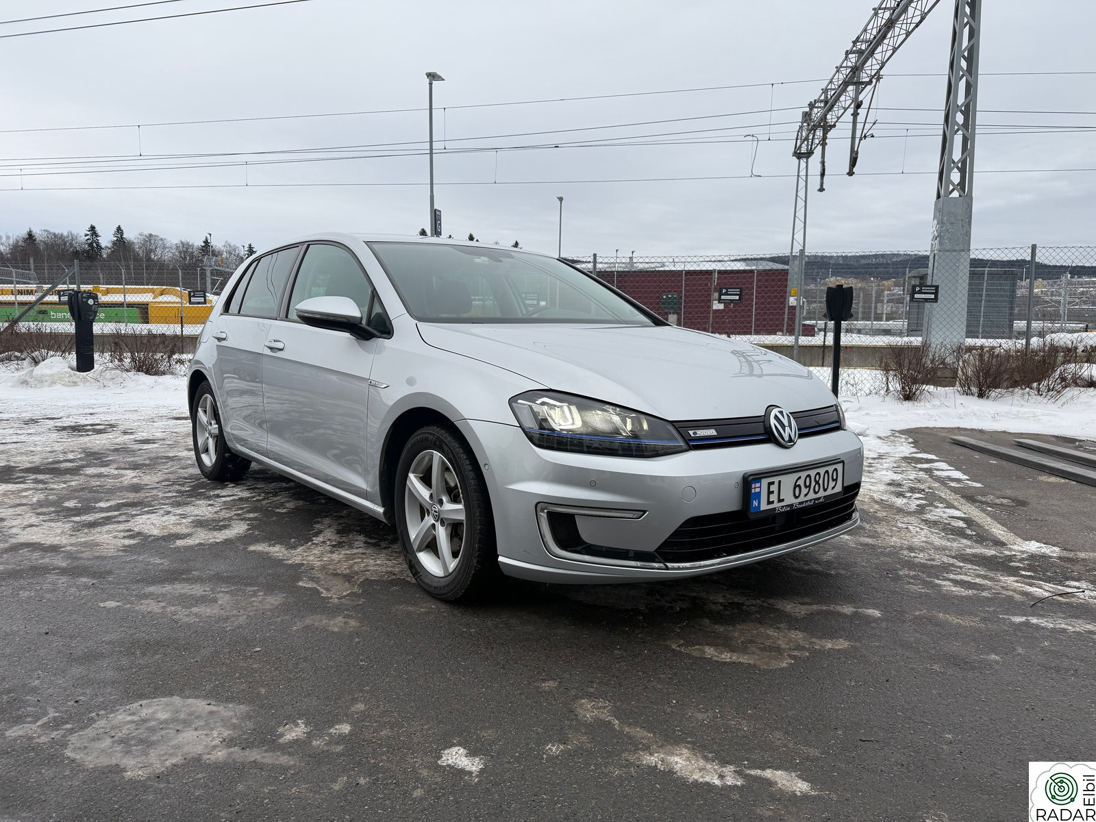 VOLKSWAGEN GOLF E-Golf