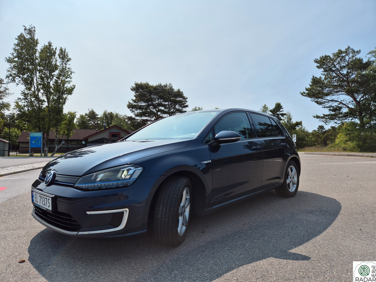 VOLKSWAGEN GOLF SKINN, CRUISE, NAV m.m.