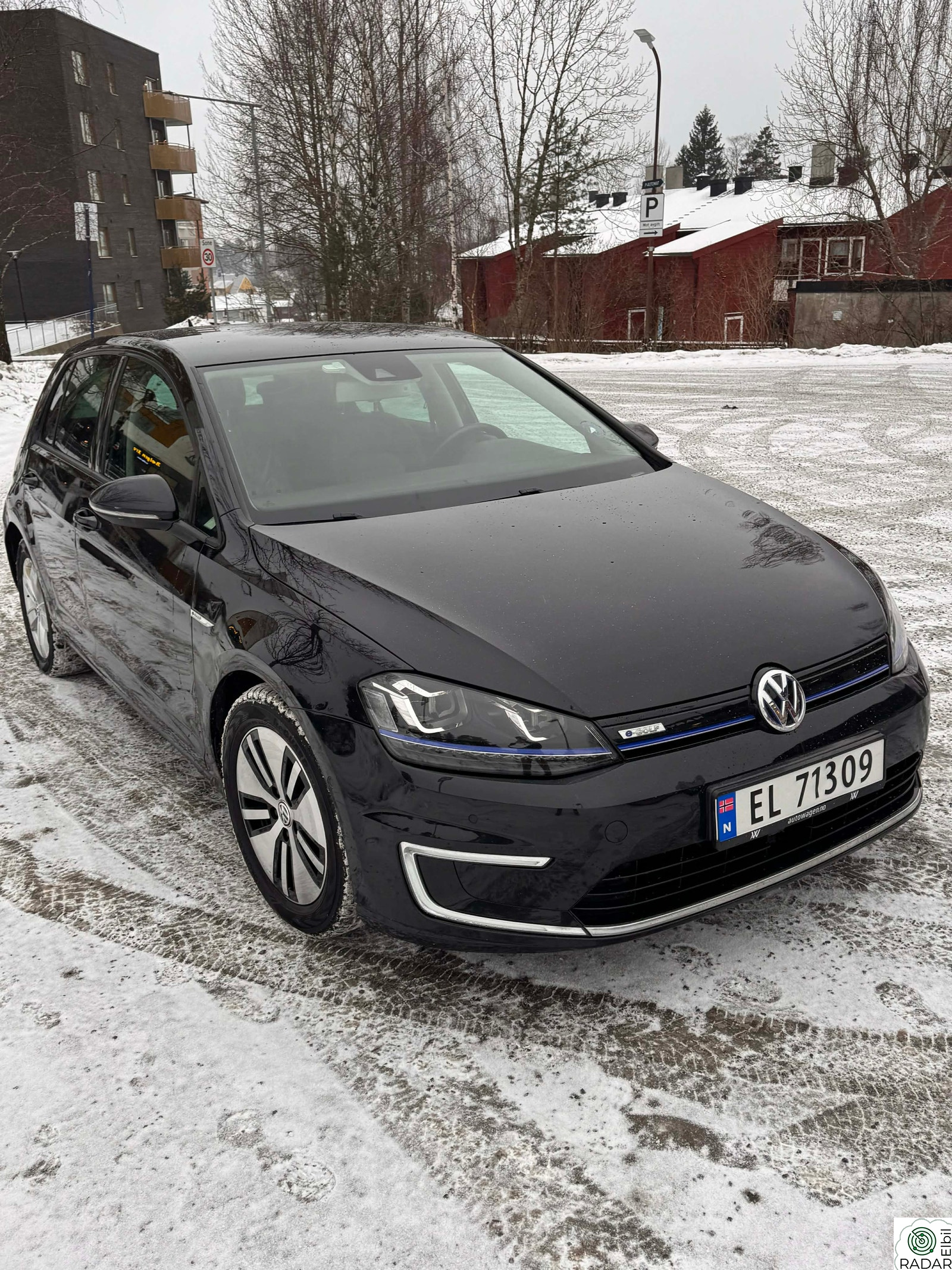 VOLKSWAGEN GOLF EU Godkjent hjøsten 25