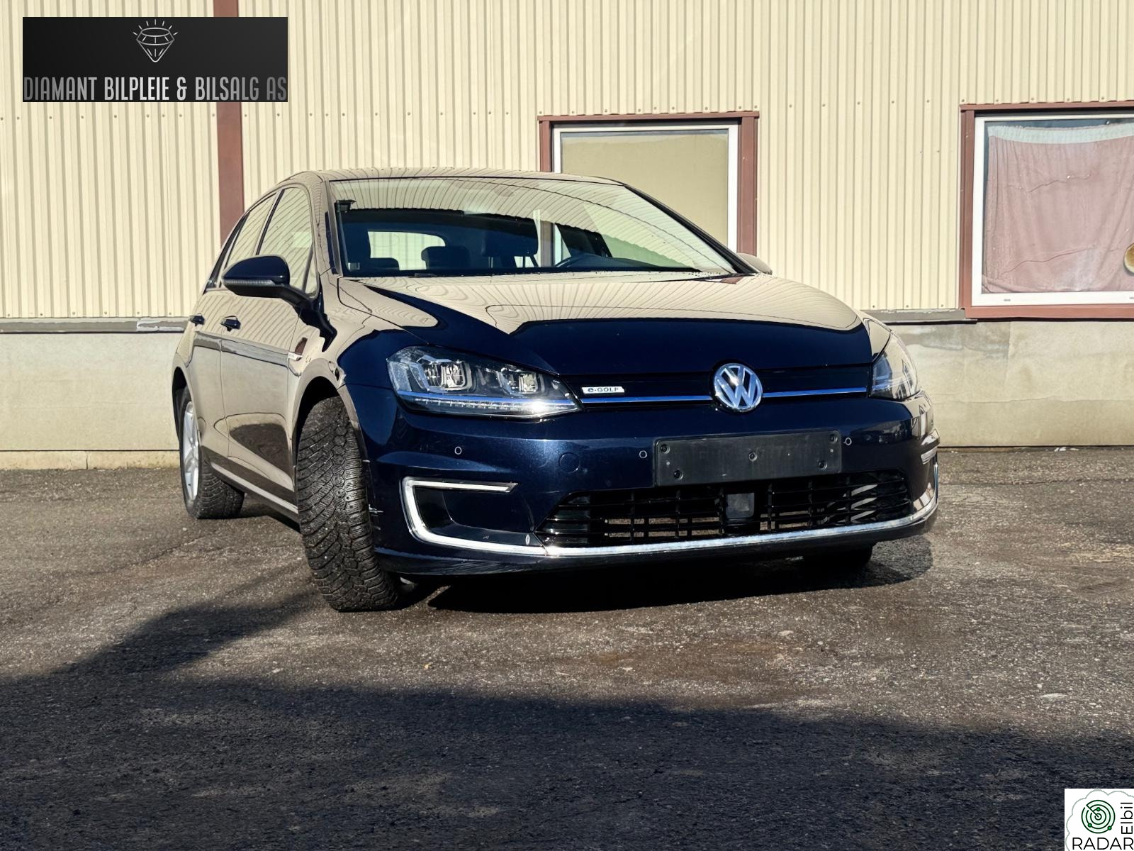 VOLKSWAGEN GOLF NAVI/CC/R.KAM.LAV KM.... SEE PRISEN
