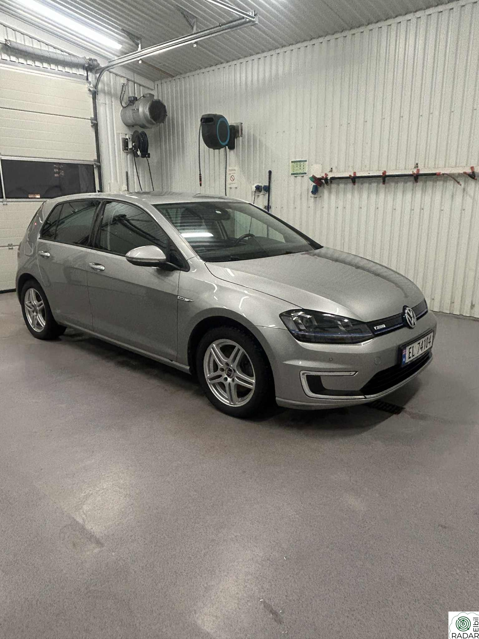 VOLKSWAGEN GOLF E-Golf