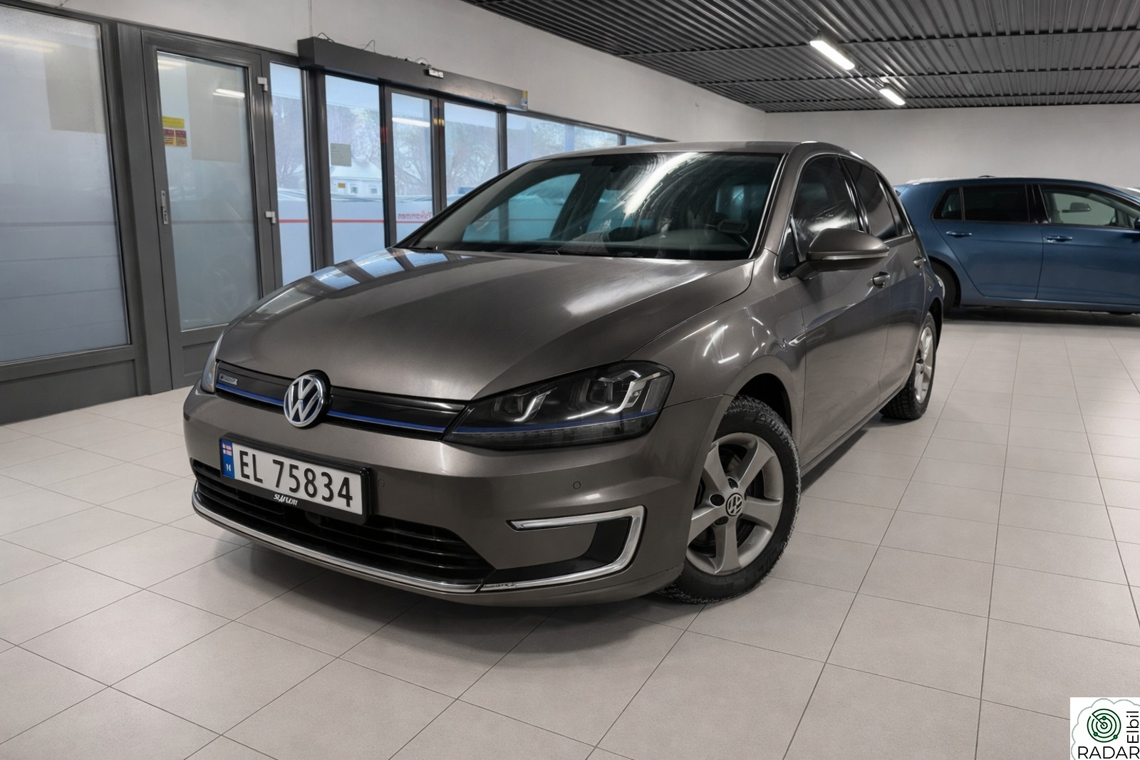 VOLKSWAGEN GOLF EU 03.2027 // CRUISE // AUTOMAT // SVDEKK // SE PRIS ++