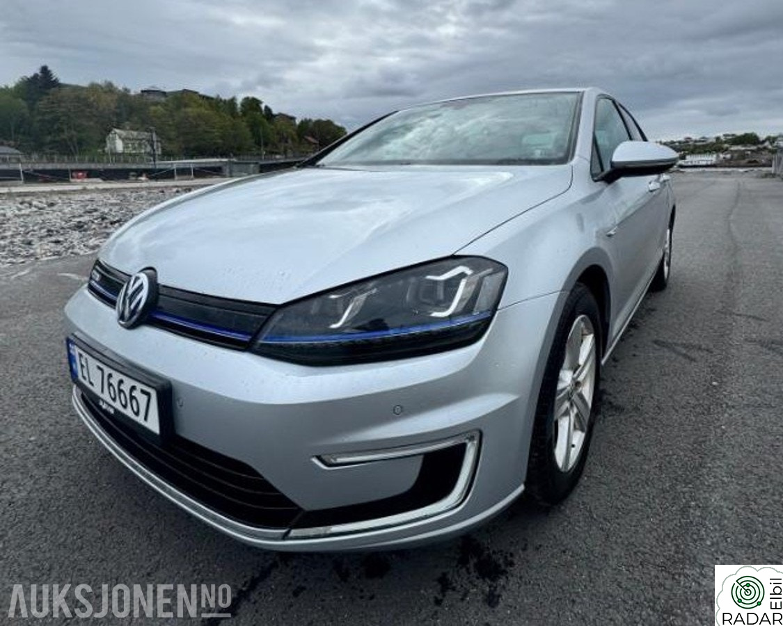 VOLKSWAGEN GOLF 115hk Automat Elektrisk Cruisekontroll S+V Dekk– 170 10