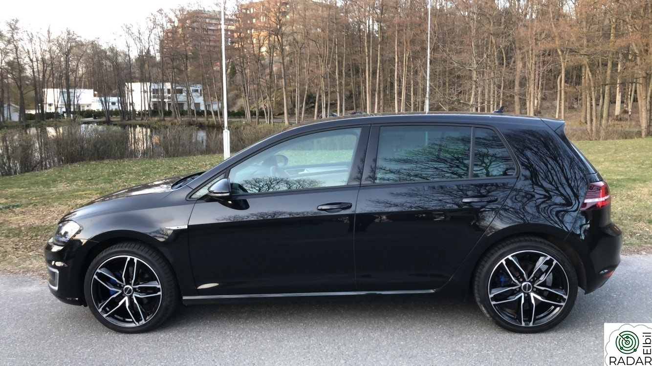 VOLKSWAGEN GOLF Første generasjon E-Golf, høyt utstyrt