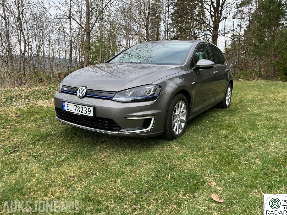 VOLKSWAGEN GOLF Skinn Dynaudio adaptiv cruisekontroll ryggekamera