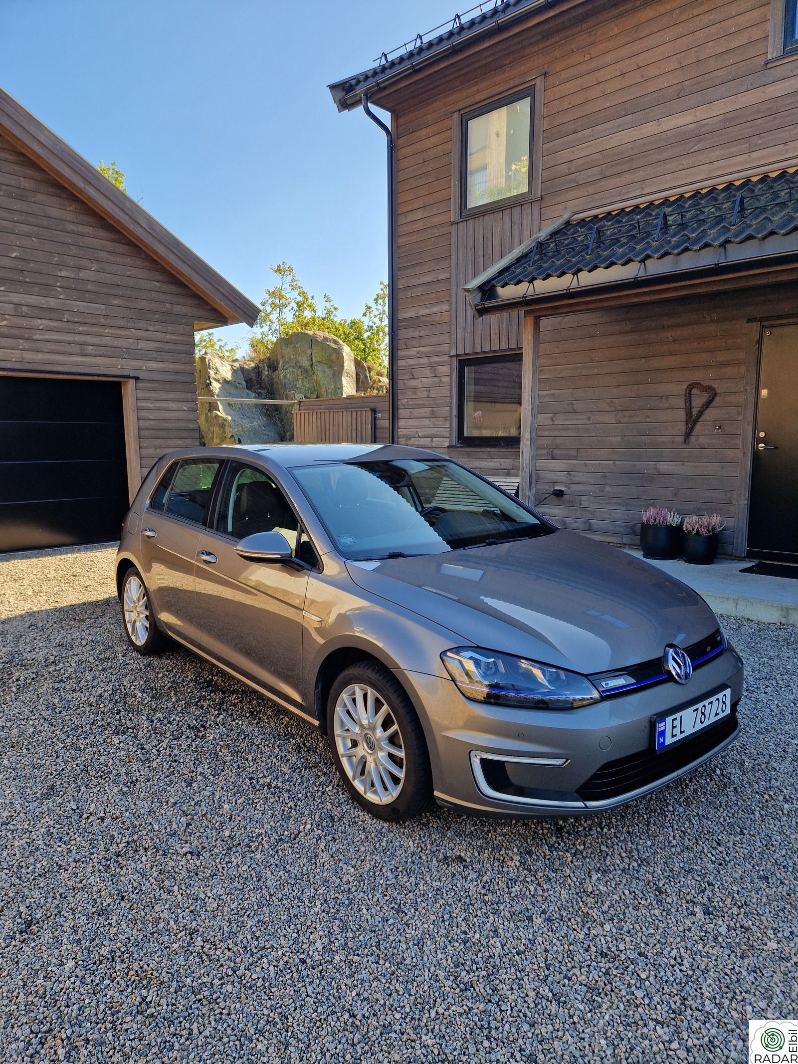 VOLKSWAGEN GOLF E-Golf
