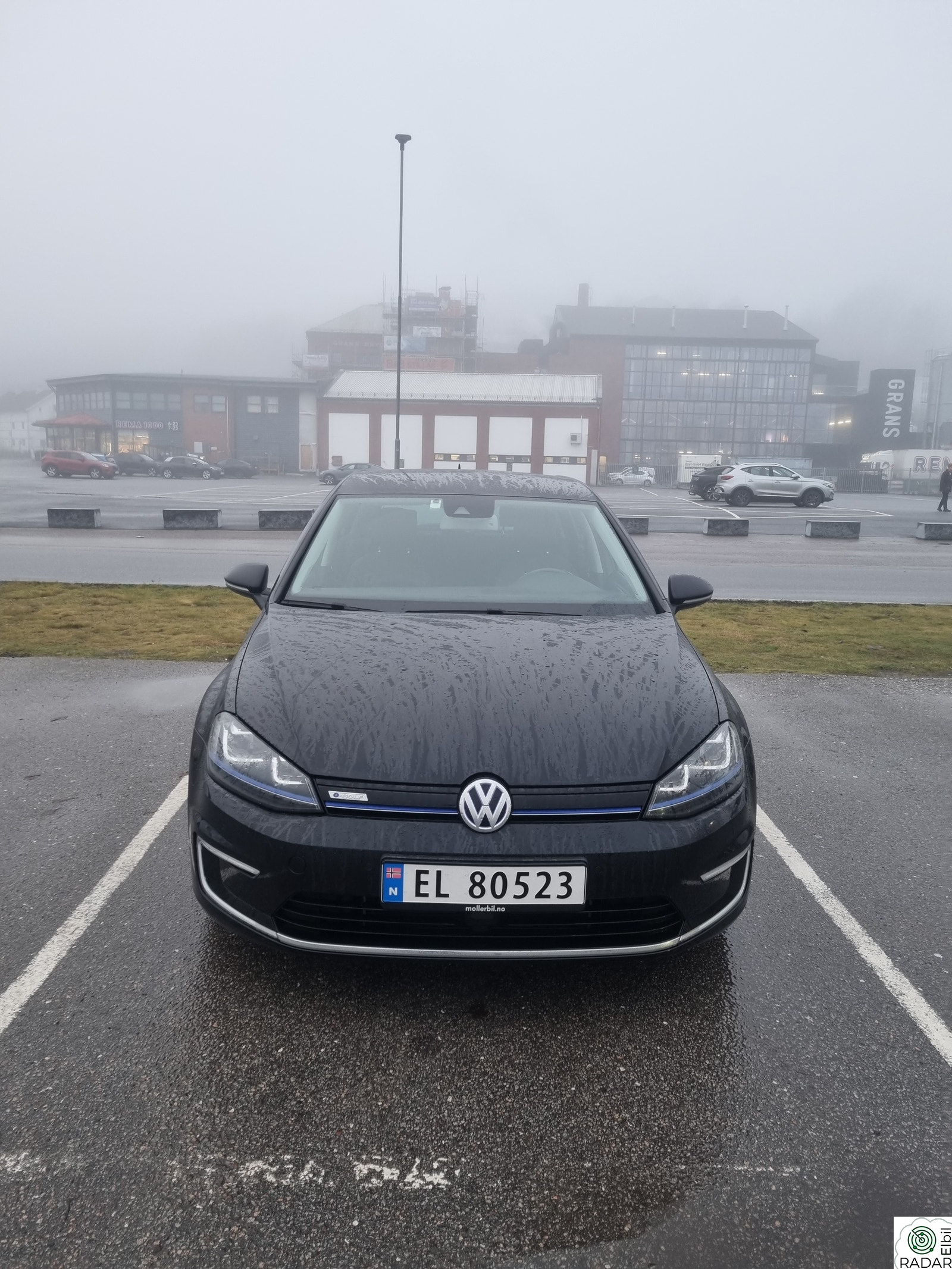 VOLKSWAGEN GOLF Fullutstyrt. Defekt klimakompressor. Pris ferdig prutet