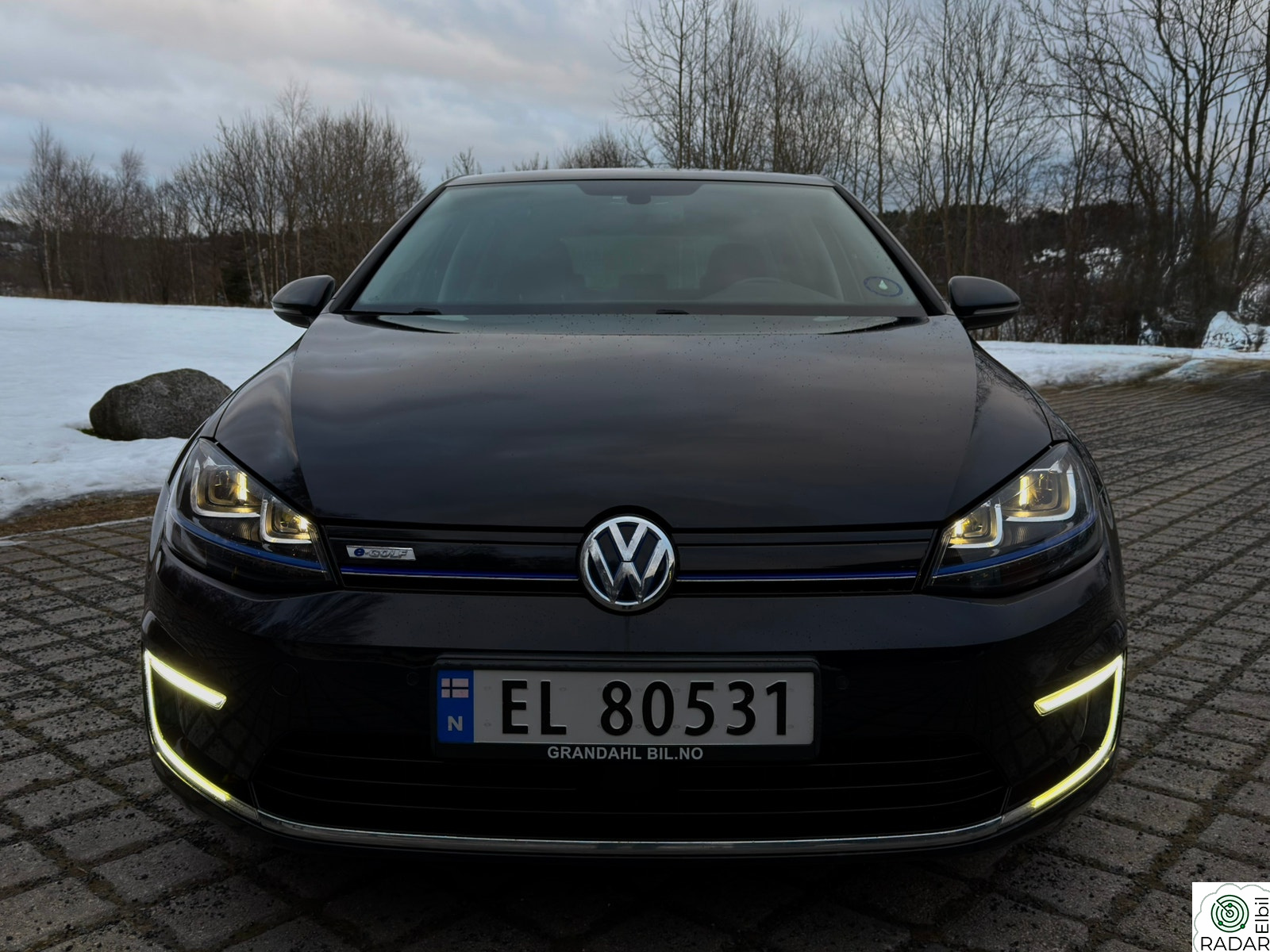 VOLKSWAGEN GOLF Volkswagen e-Golf 2016 rimelig elbil DC-hurtiglading