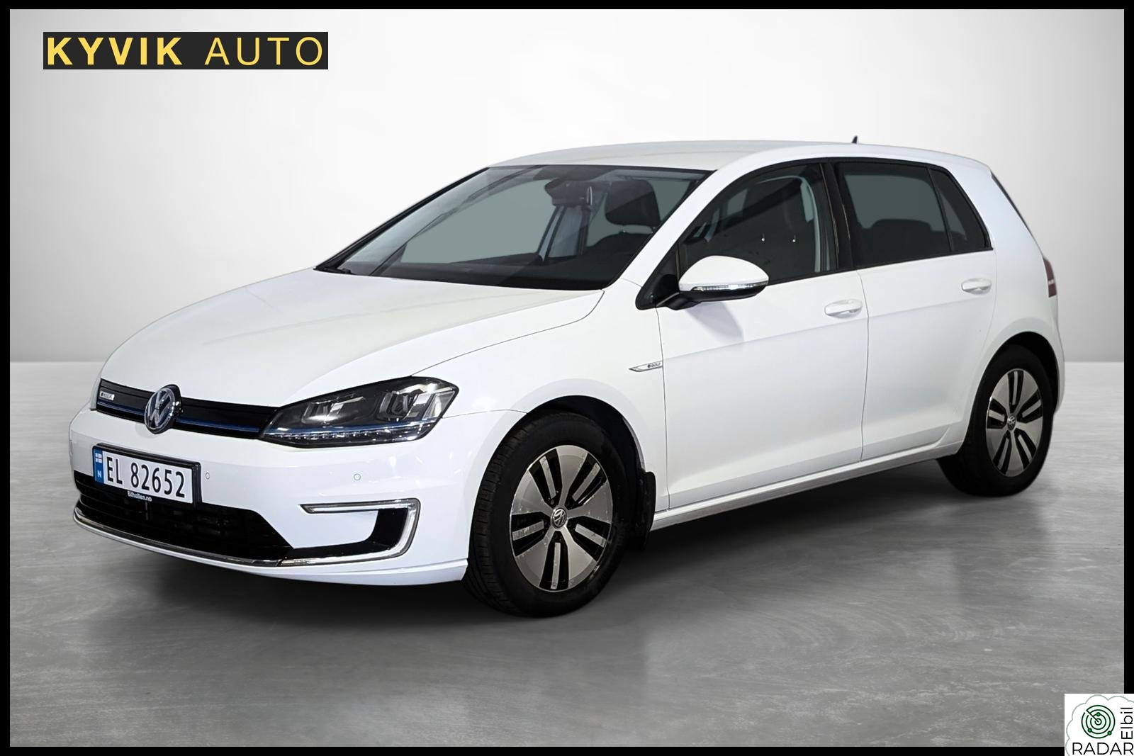 VOLKSWAGEN GOLF 116 HK | ACC | R.KAMERA | NAVI | KEYLESS | LED