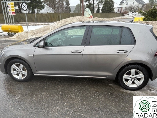 VOLKSWAGEN GOLF E-Golf