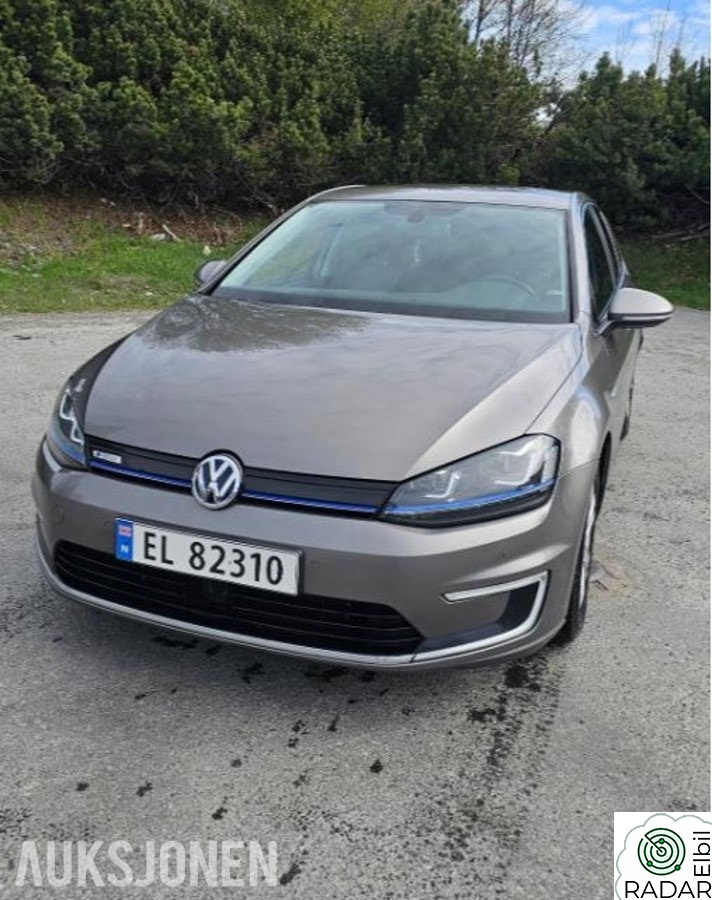 VOLKSWAGEN GOLF automat eu ok 10.2027 s+v dekk 204000km