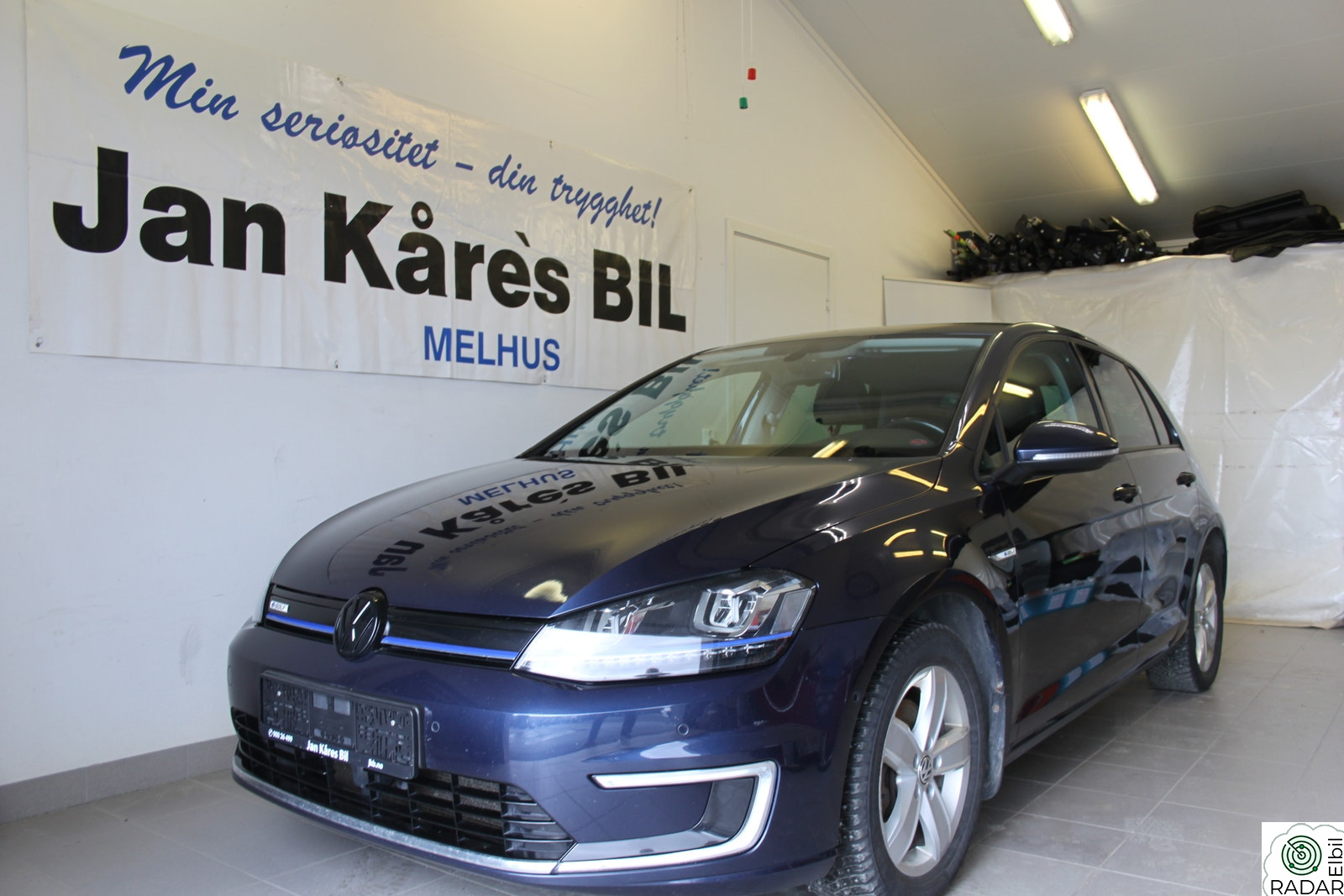 VOLKSWAGEN GOLF EL 115HK SKINN/KAMERA/NAVI/BLÅTANN/DAB/CRUISE/KEYLESS