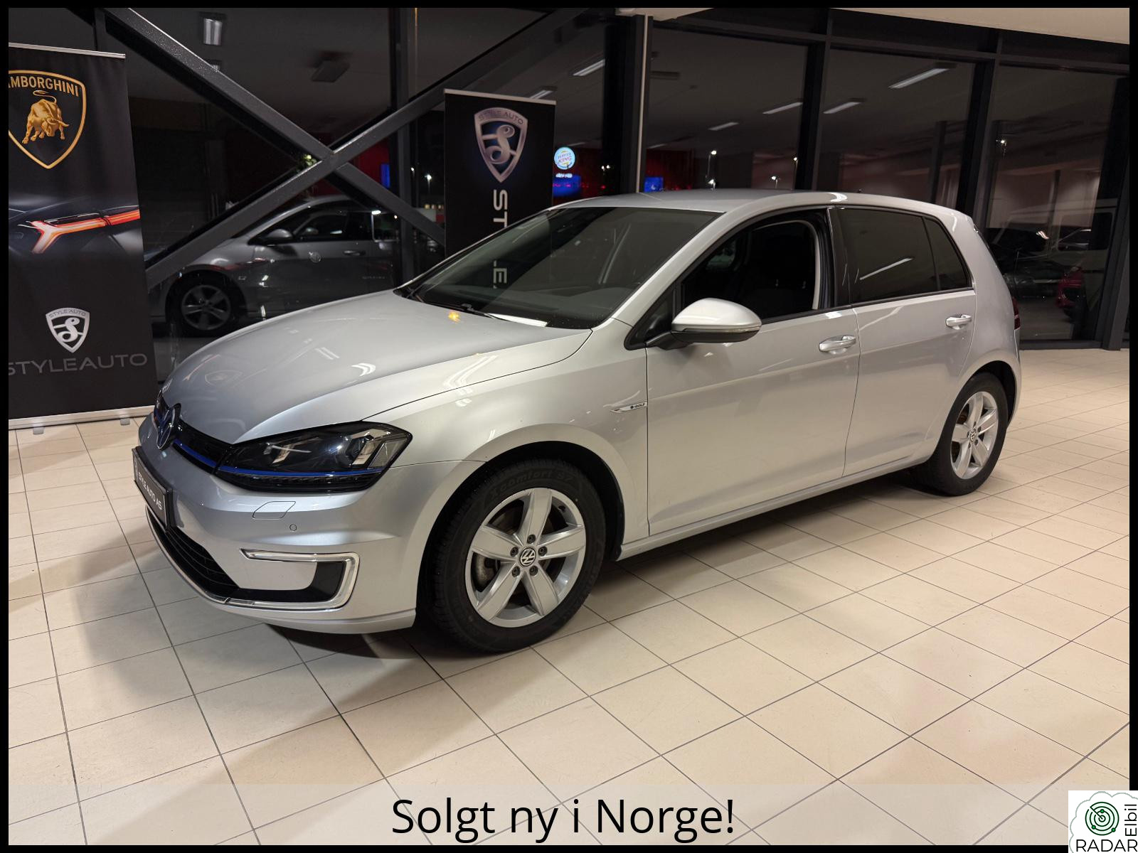 VOLKSWAGEN GOLF E-Golf 136hk / S+V / Parksensorer / ACC / EU26