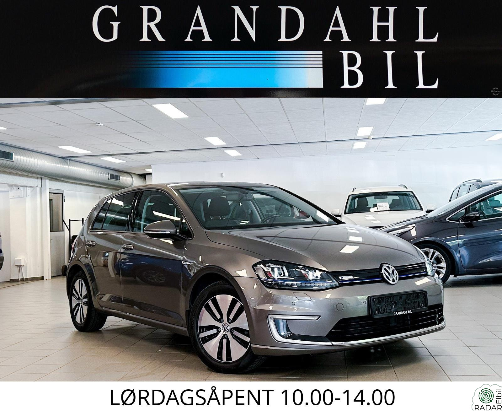 VOLKSWAGEN GOLF E-GOLF AUT.GIR KLIMA ACC NAVI FAB KAMERA PDC +++