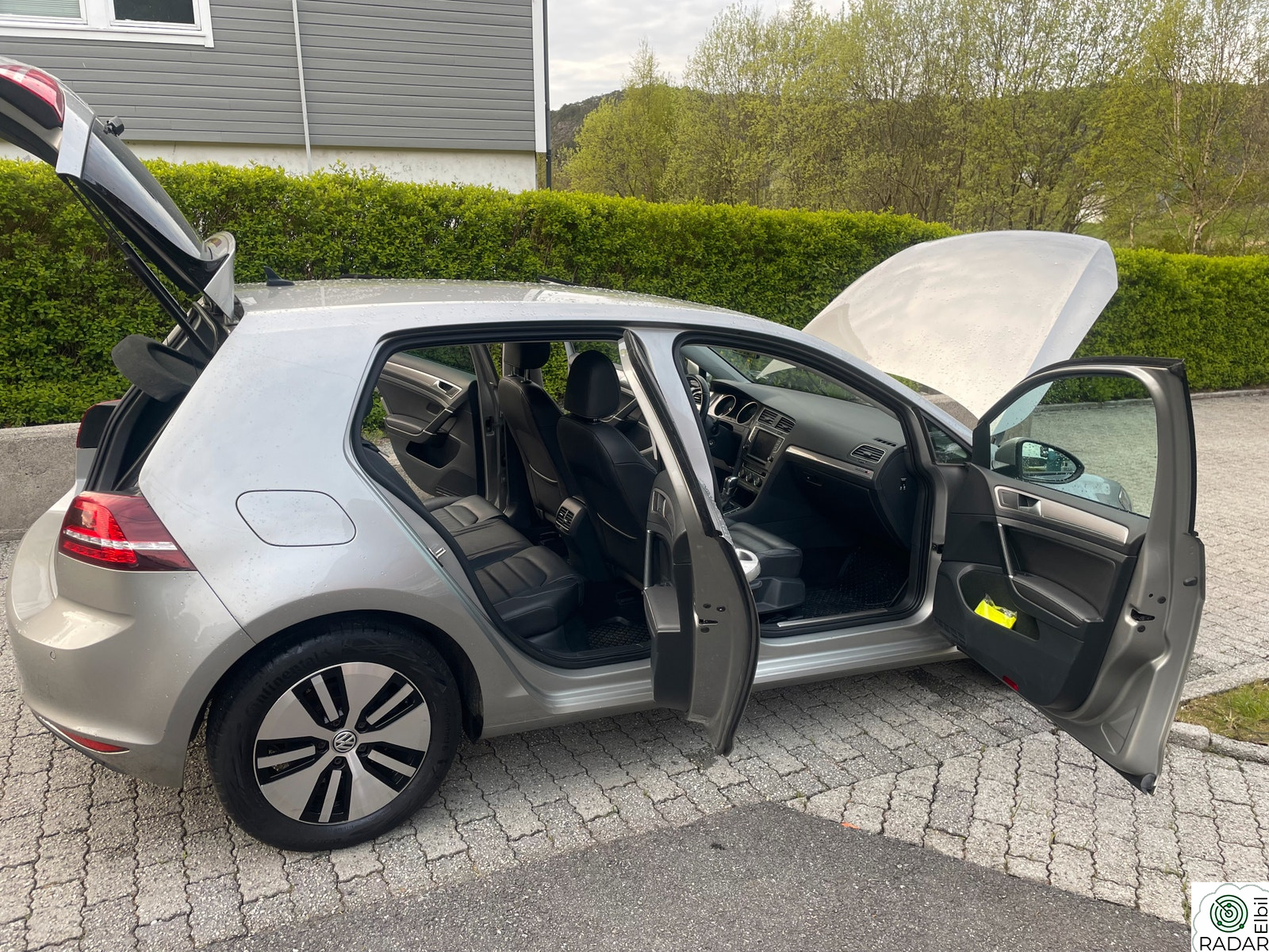VOLKSWAGEN GOLF E Golf