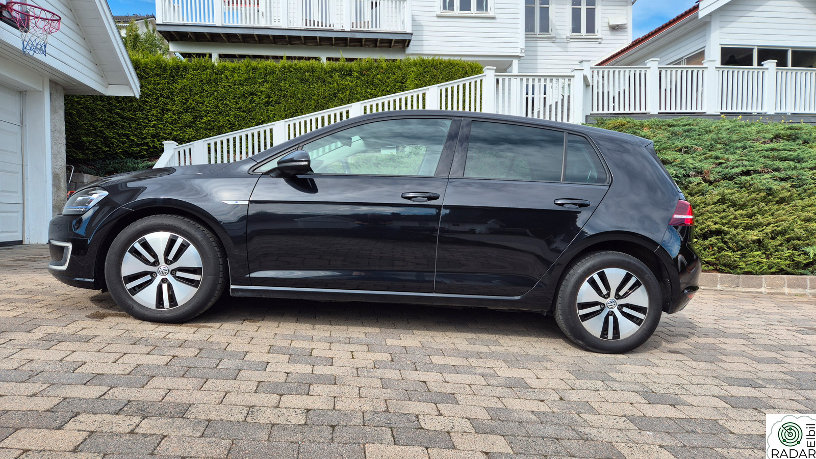 VOLKSWAGEN GOLF eGolf