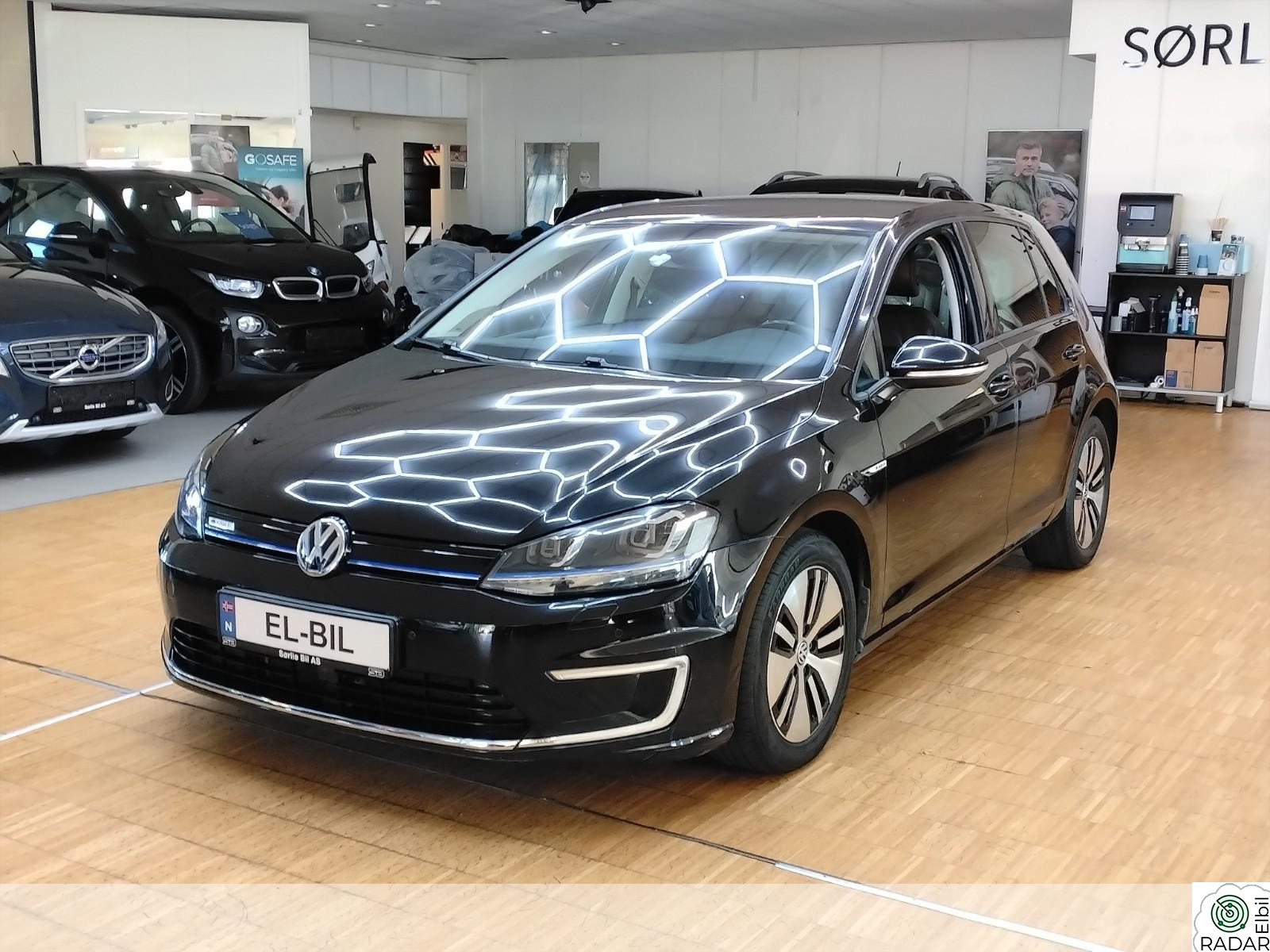 VOLKSWAGEN GOLF WLTP-190KM| 2016Mod|Eu til 09.2028 | Skinn | Navi