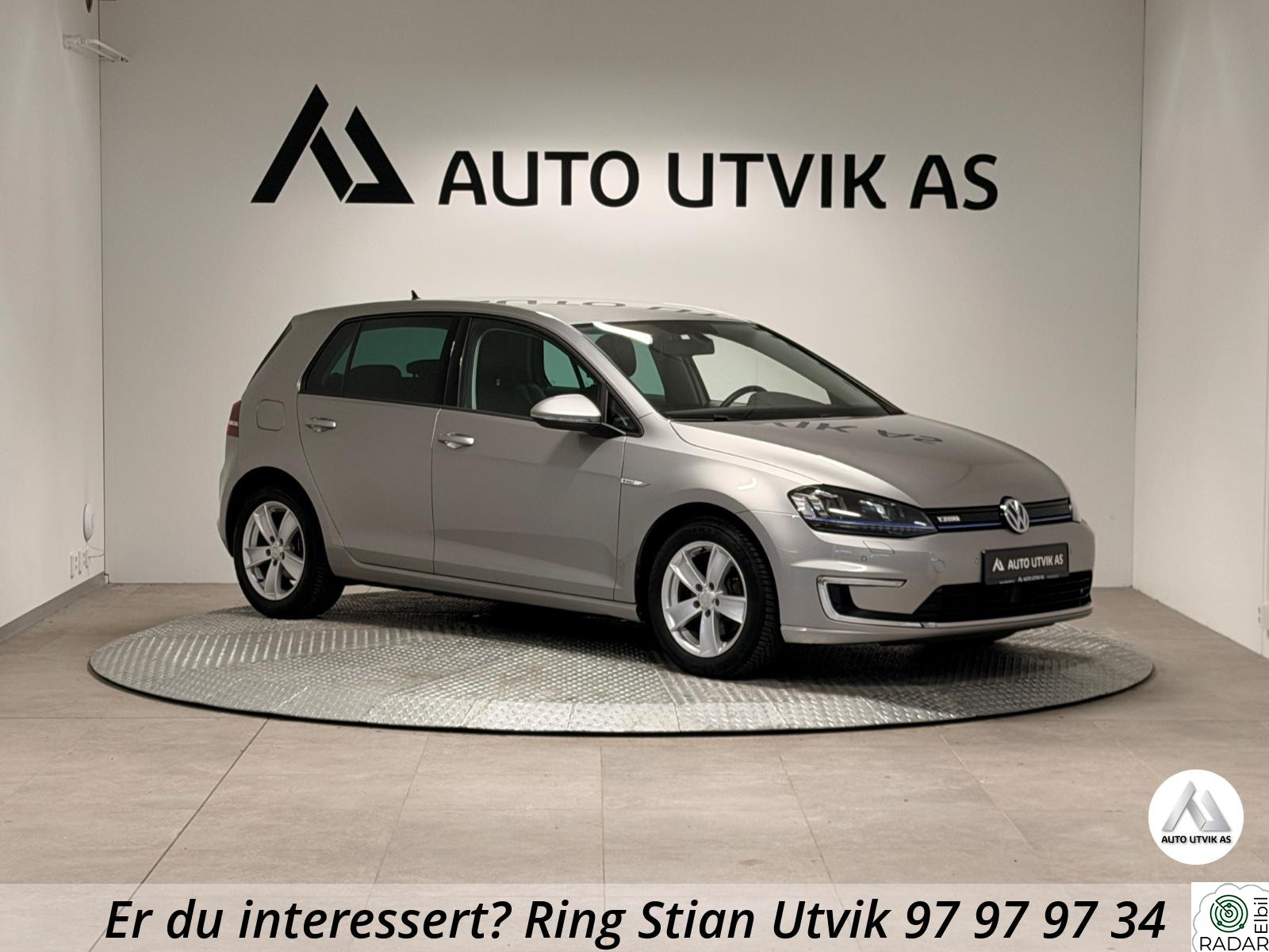 VOLKSWAGEN GOLF E-GOLF/NY SERVICE/SKINN/KEYLESS/NAVI/ACC/24kWh/190KM