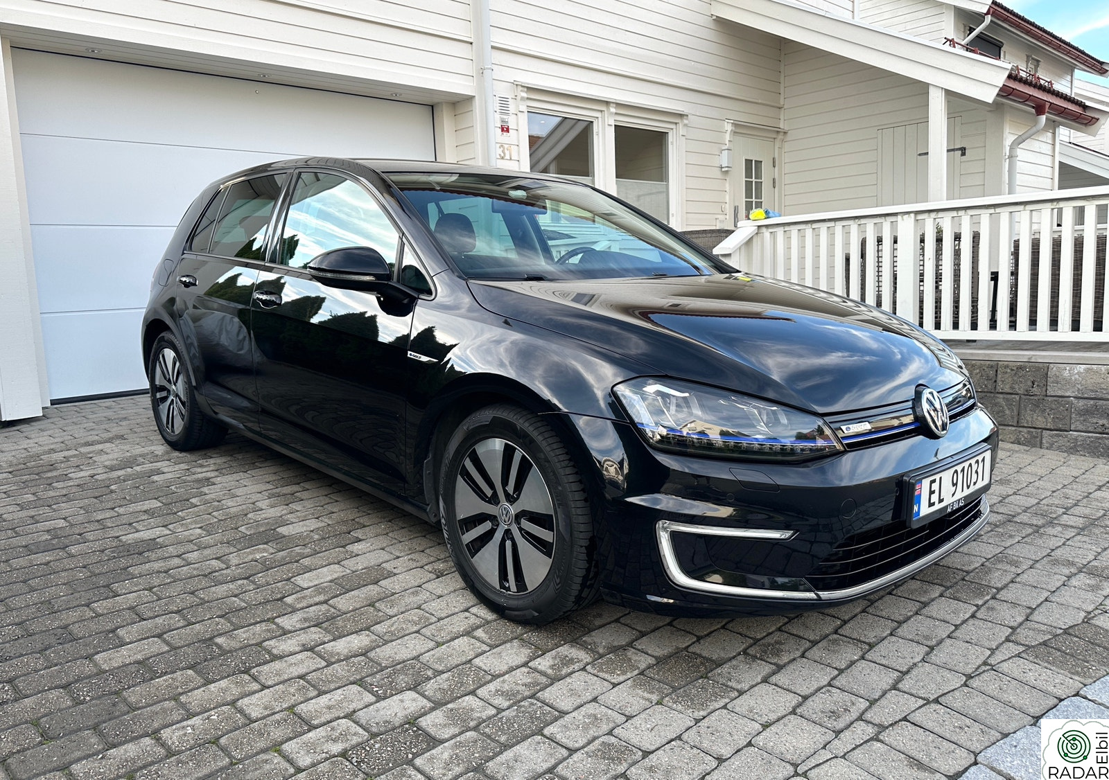 VOLKSWAGEN GOLF Exclusive/Skinn/Keyless/R.Kam/Navi