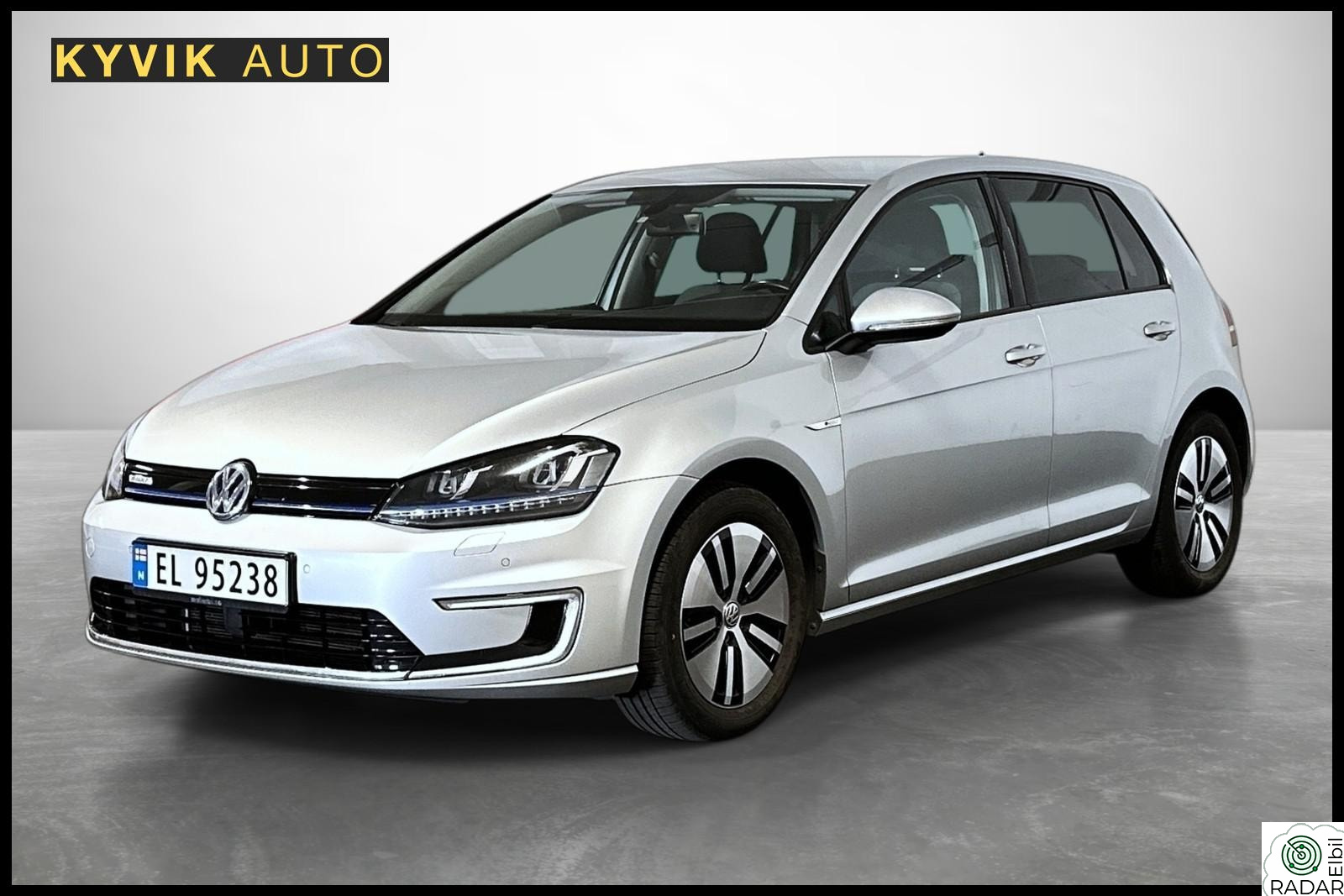 VOLKSWAGEN GOLF / ACC / LED / NAVI / R.KAMERA / DAB+ / EU.28+++