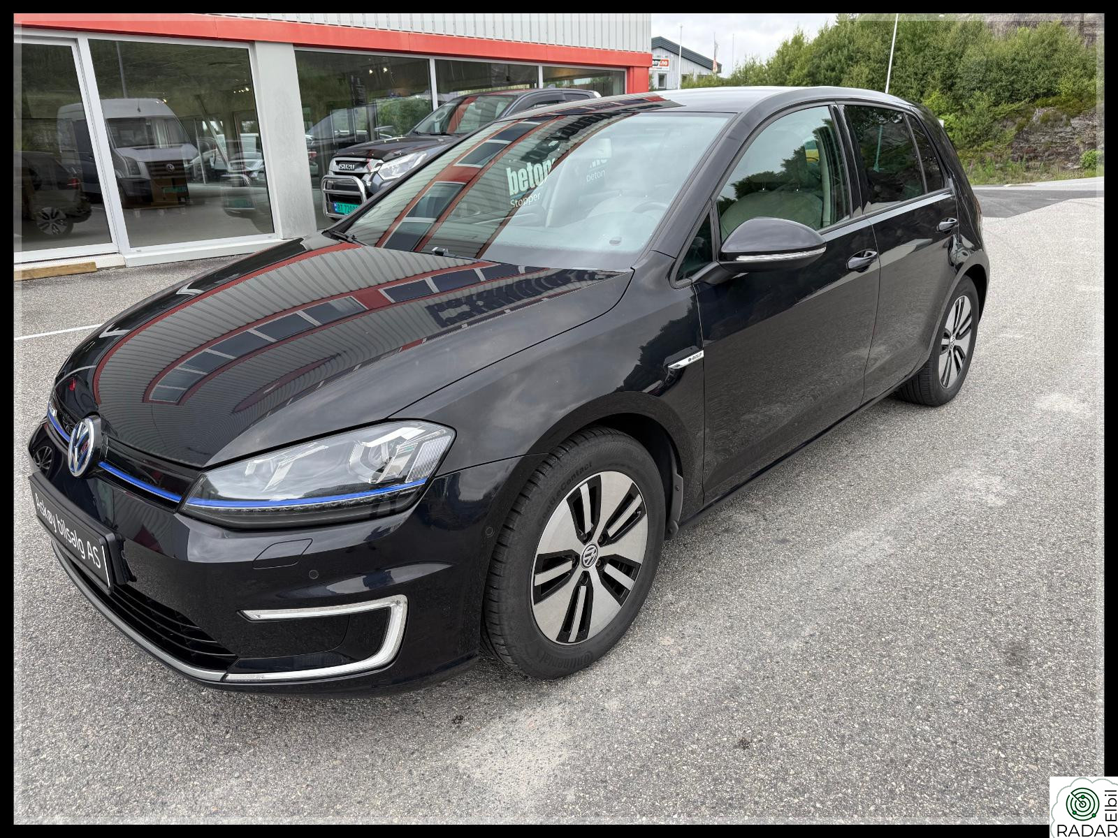 VOLKSWAGEN GOLF E-Golf ACC! Skinn! Rygge! Navi! Dyn audio! Lav km!