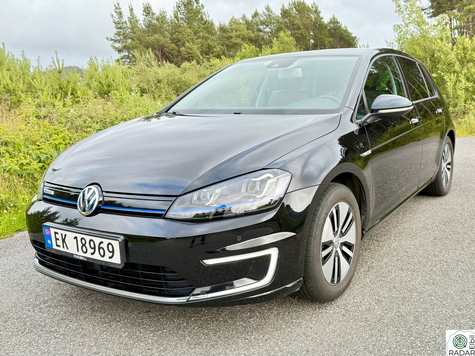 VOLKSWAGEN GOLF E-Golf