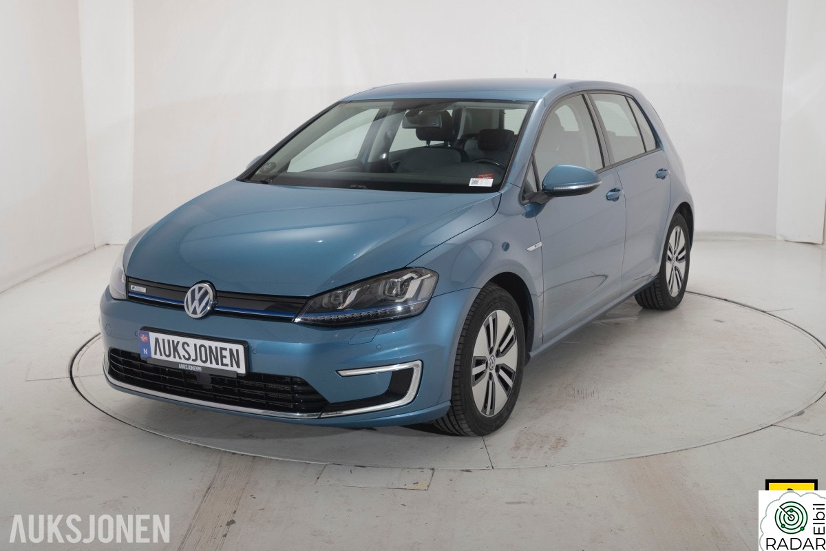 VOLKSWAGEN GOLF NORSK KAMERA ACC LED NAVI