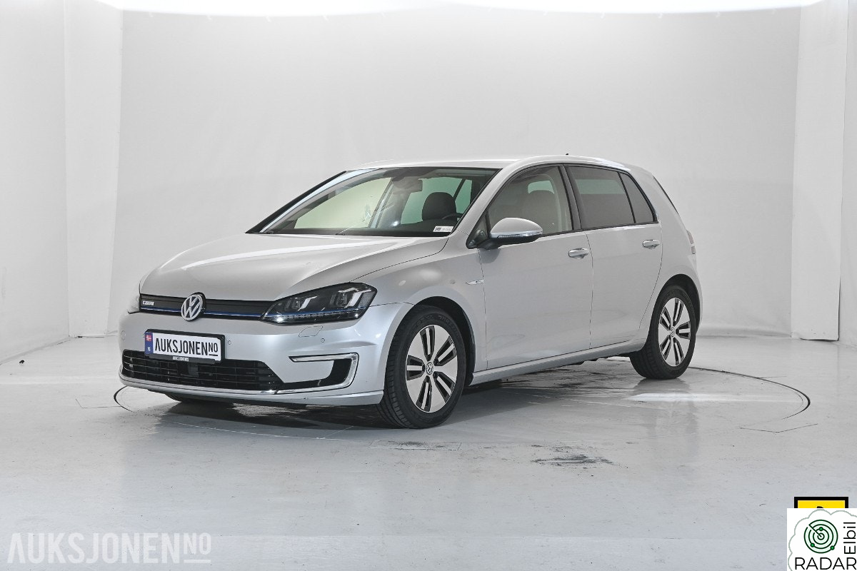 VOLKSWAGEN GOLF NORSK SKINN KAMERA ADAPTIV CRUISE NAVI