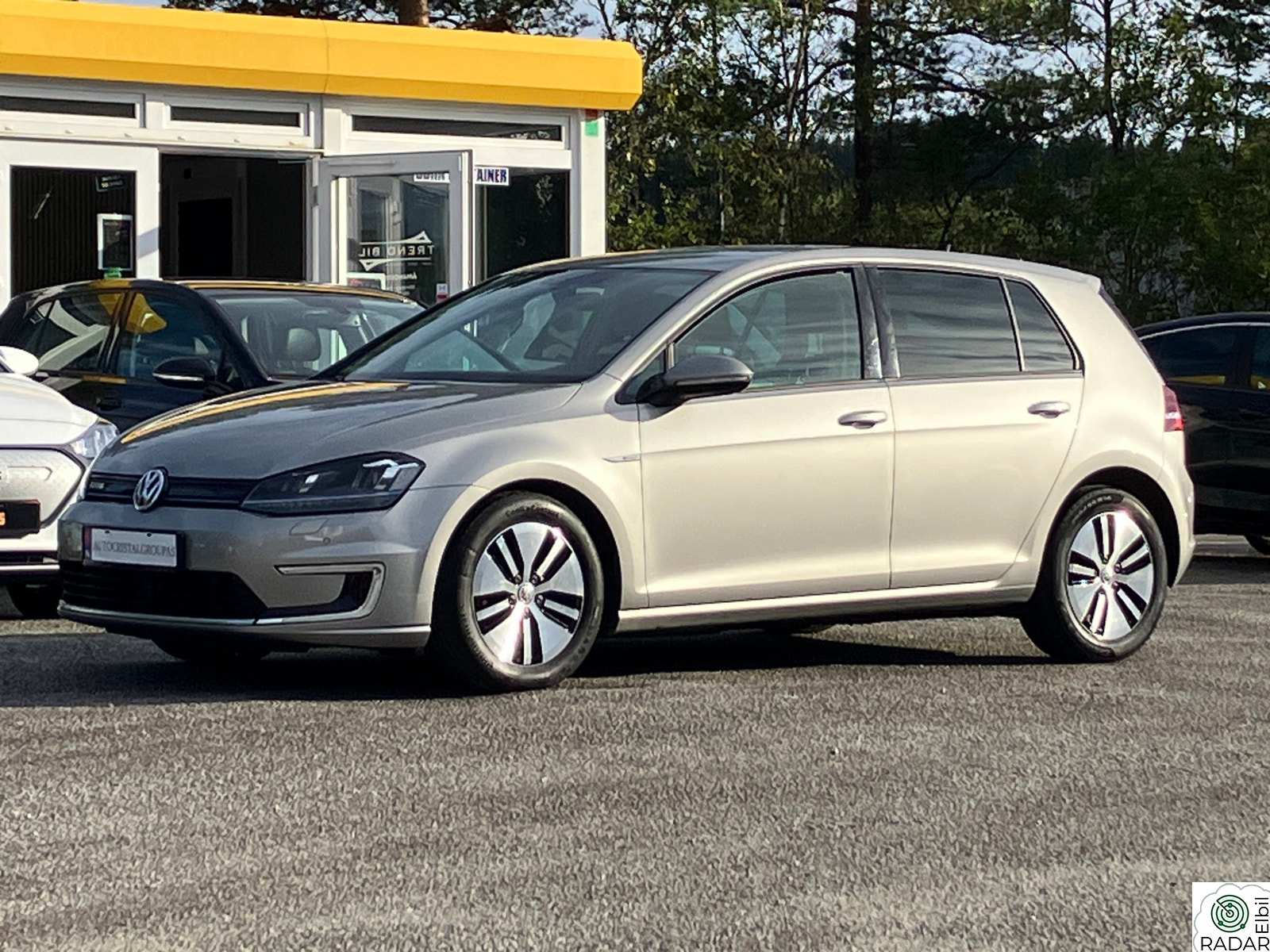 VOLKSWAGEN GOLF Volkswagen e-Golf/ACC/EU2028/CarPlay/Navi/