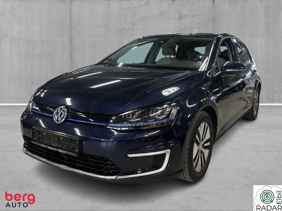 VOLKSWAGEN GOLF e-Golf, topputstyrt ,Skinn,Sportseter,Varmepumpe,Ny EU