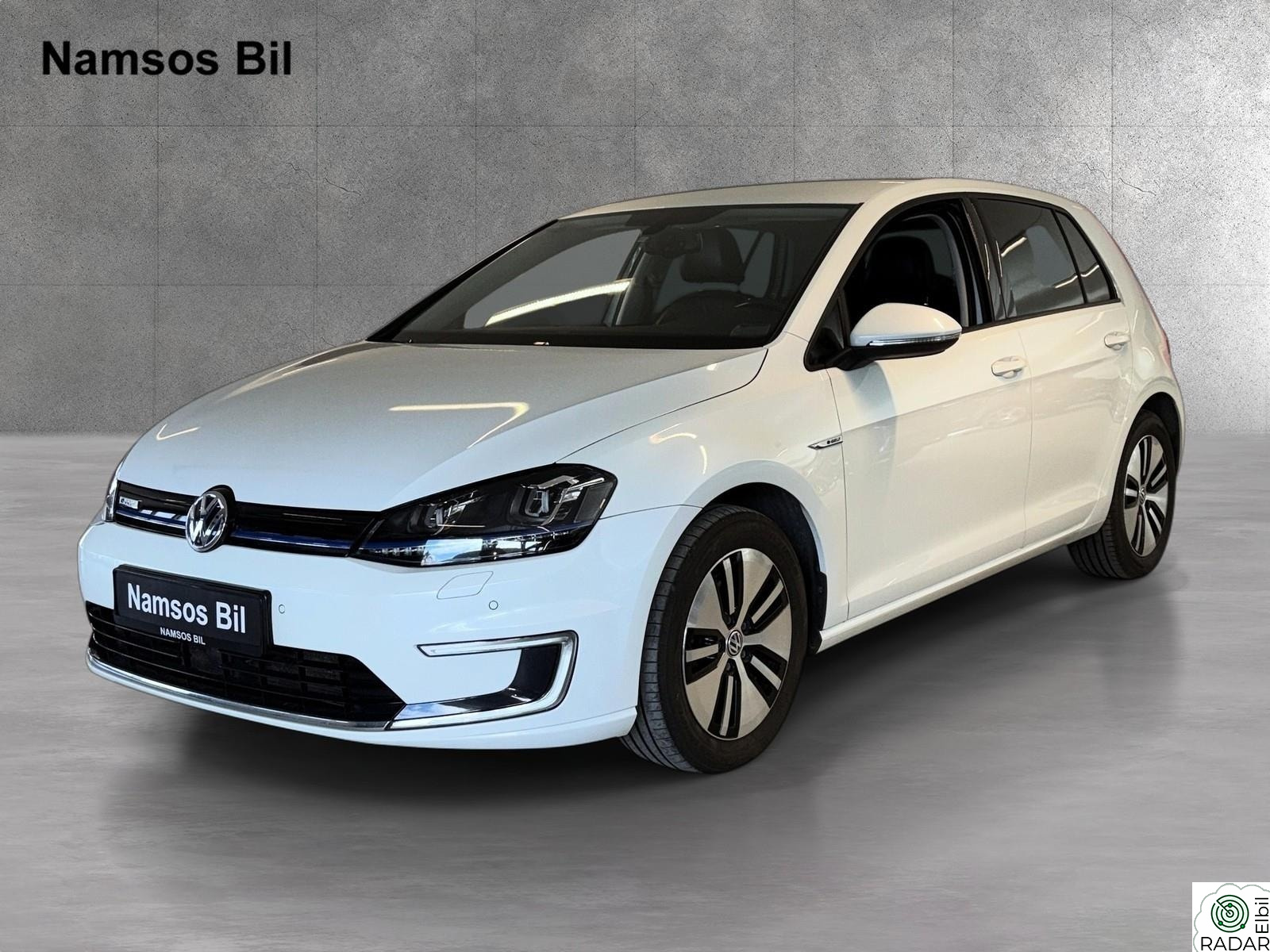 VOLKSWAGEN GOLF AU
