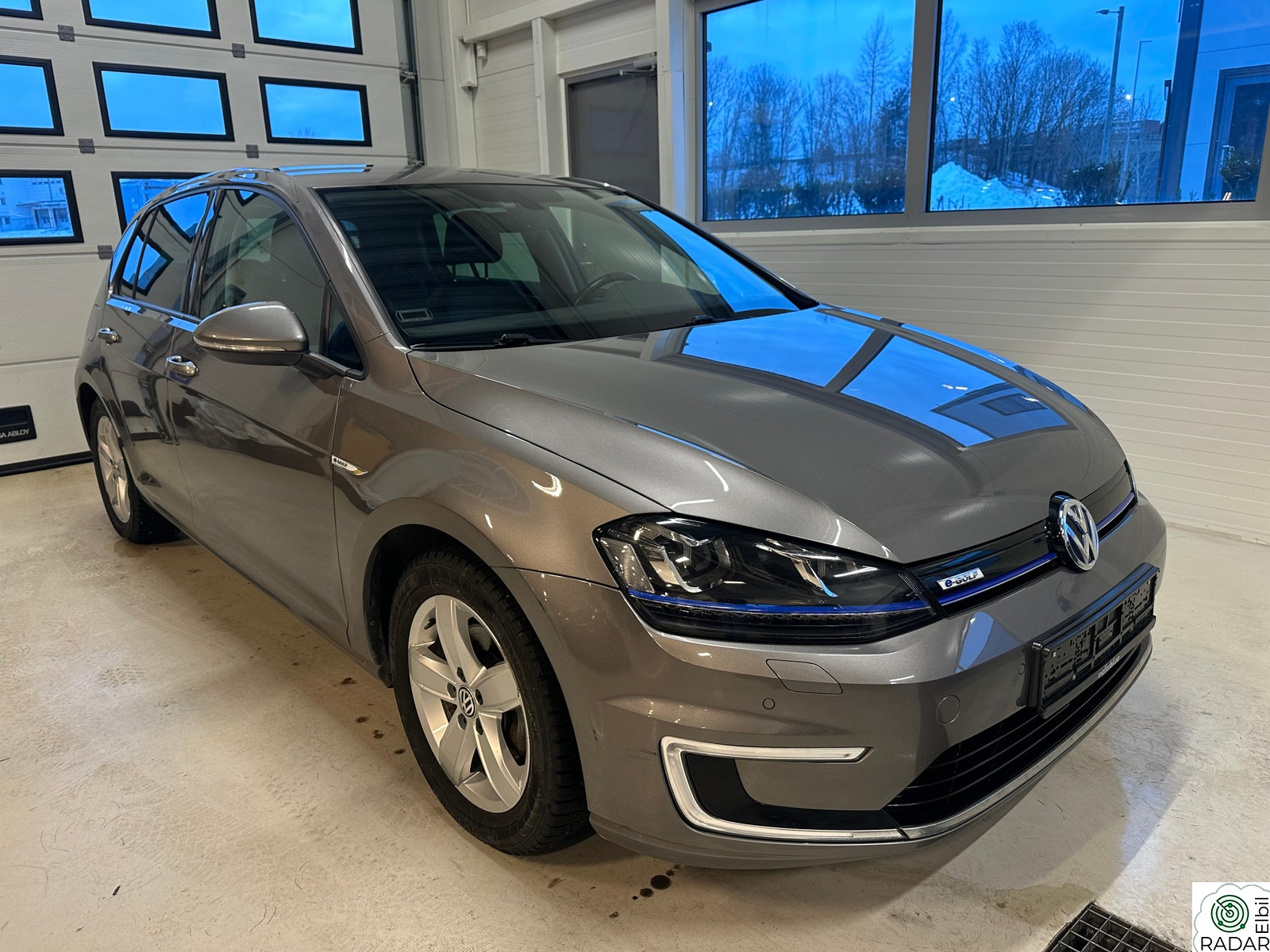 VOLKSWAGEN GOLF E-Golf med Exclusive Pakke Se utstyr NyEu-04/2028