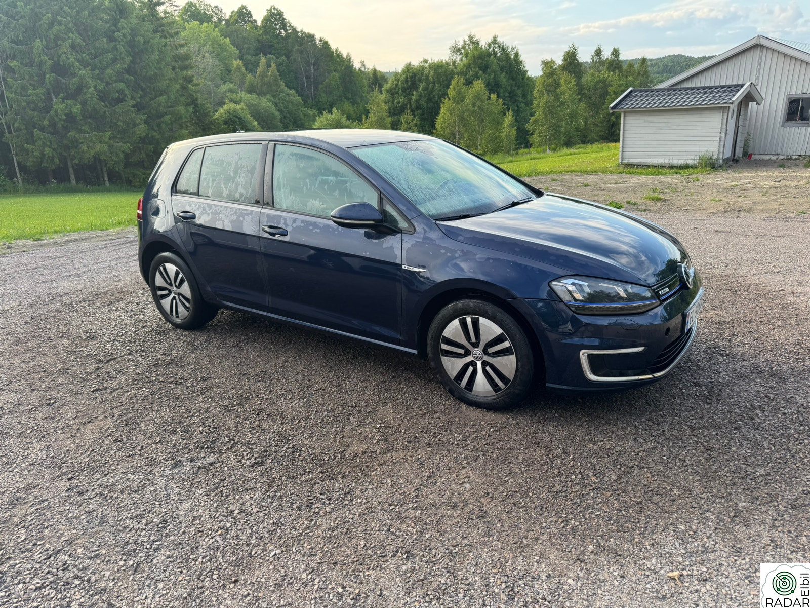 VOLKSWAGEN GOLF Exclusive