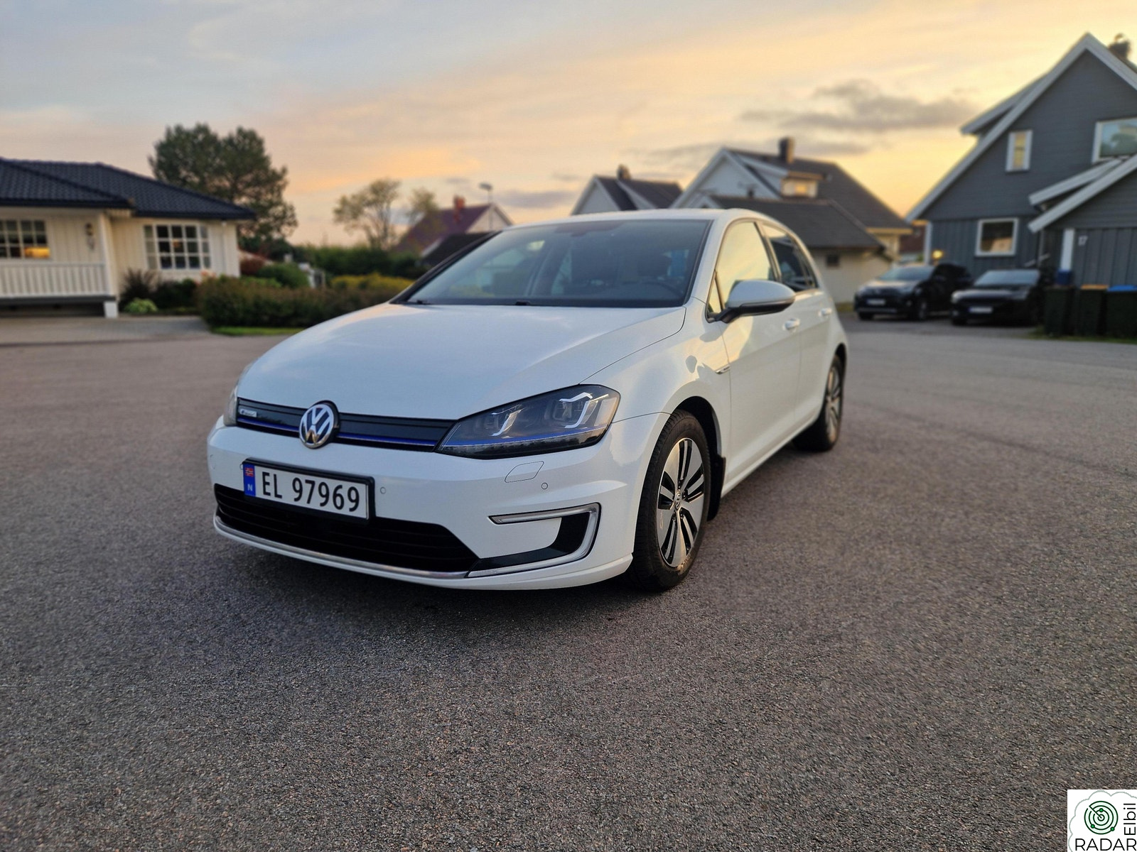 VOLKSWAGEN GOLF Exclusive, Varmepumpe, Ryggekamera, EU28