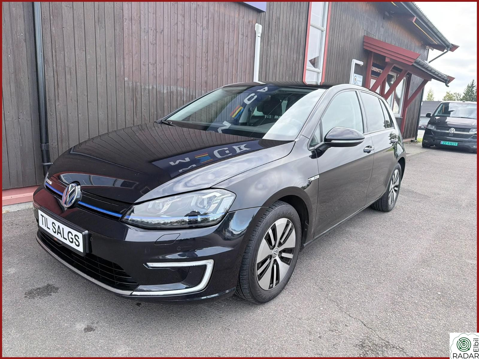 VOLKSWAGEN GOLF SKINN/NAVI/MULTIMEDIA/VARMPEUMPE/S&V-HJUL