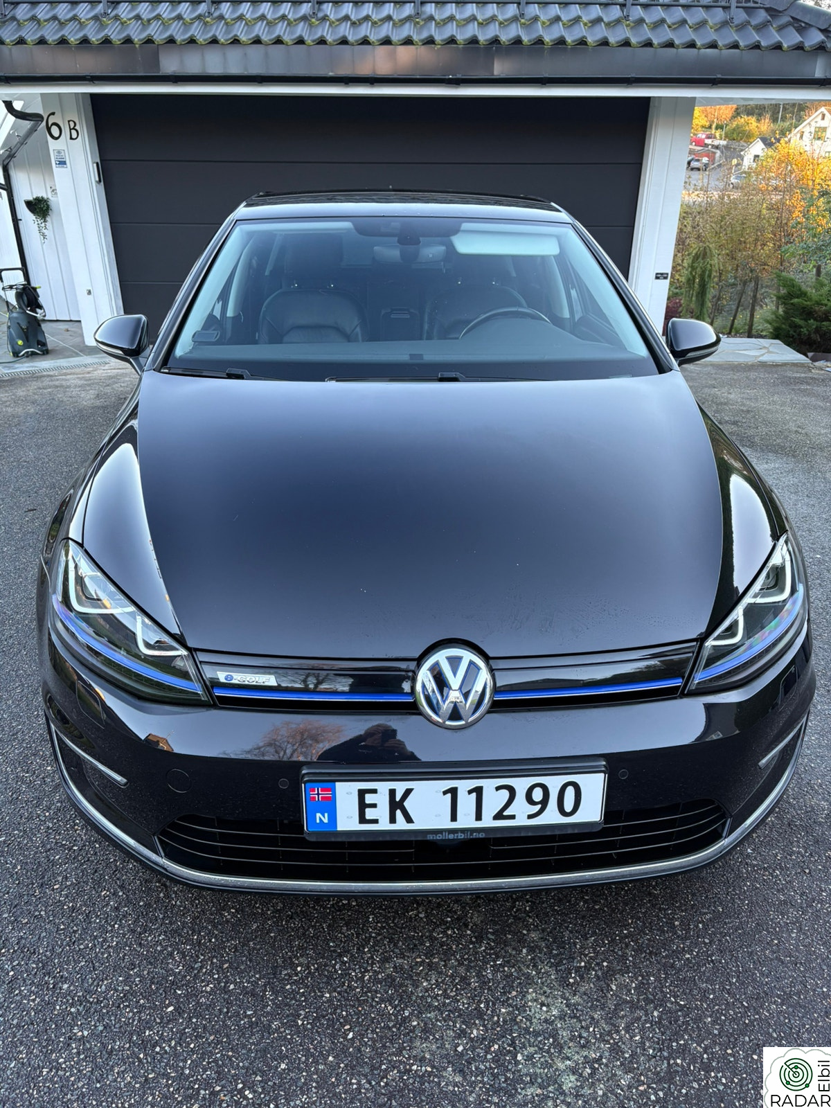 VOLKSWAGEN GOLF Exclusive