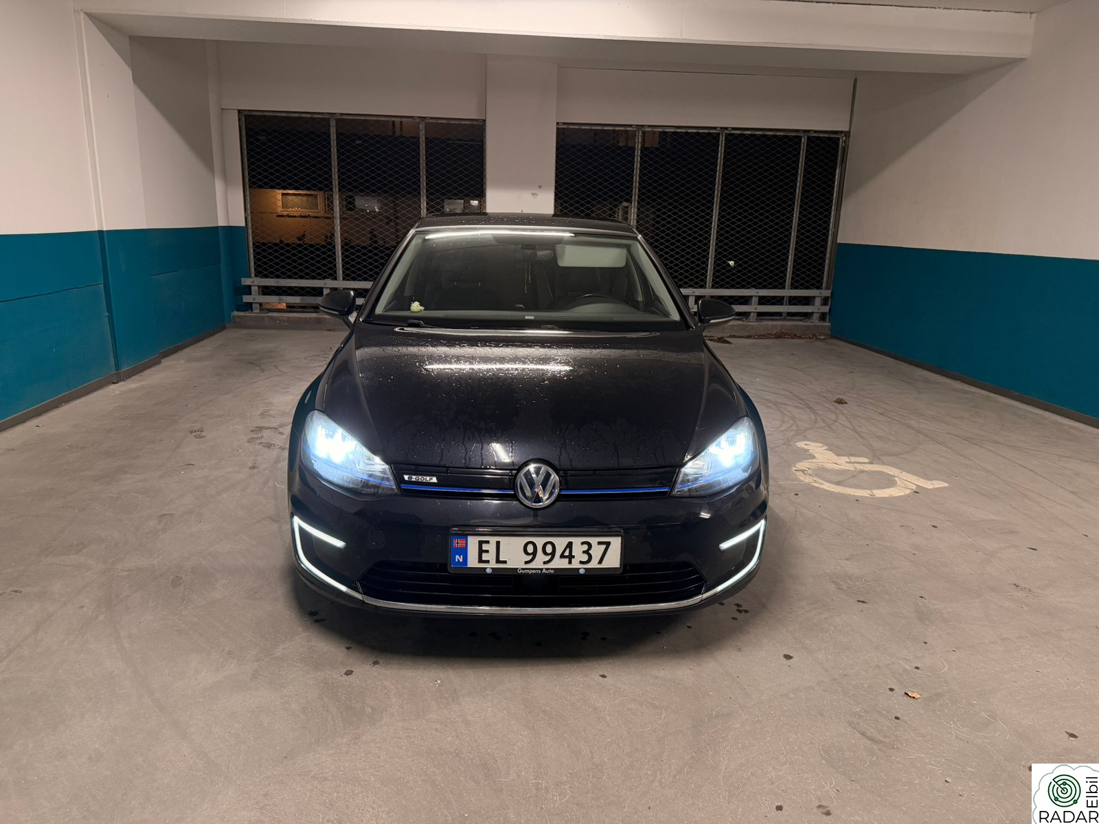 VOLKSWAGEN GOLF Exclusive