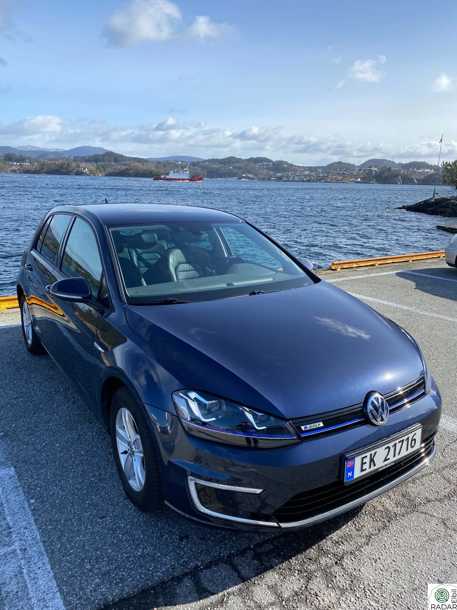 VOLKSWAGEN GOLF Exclusive