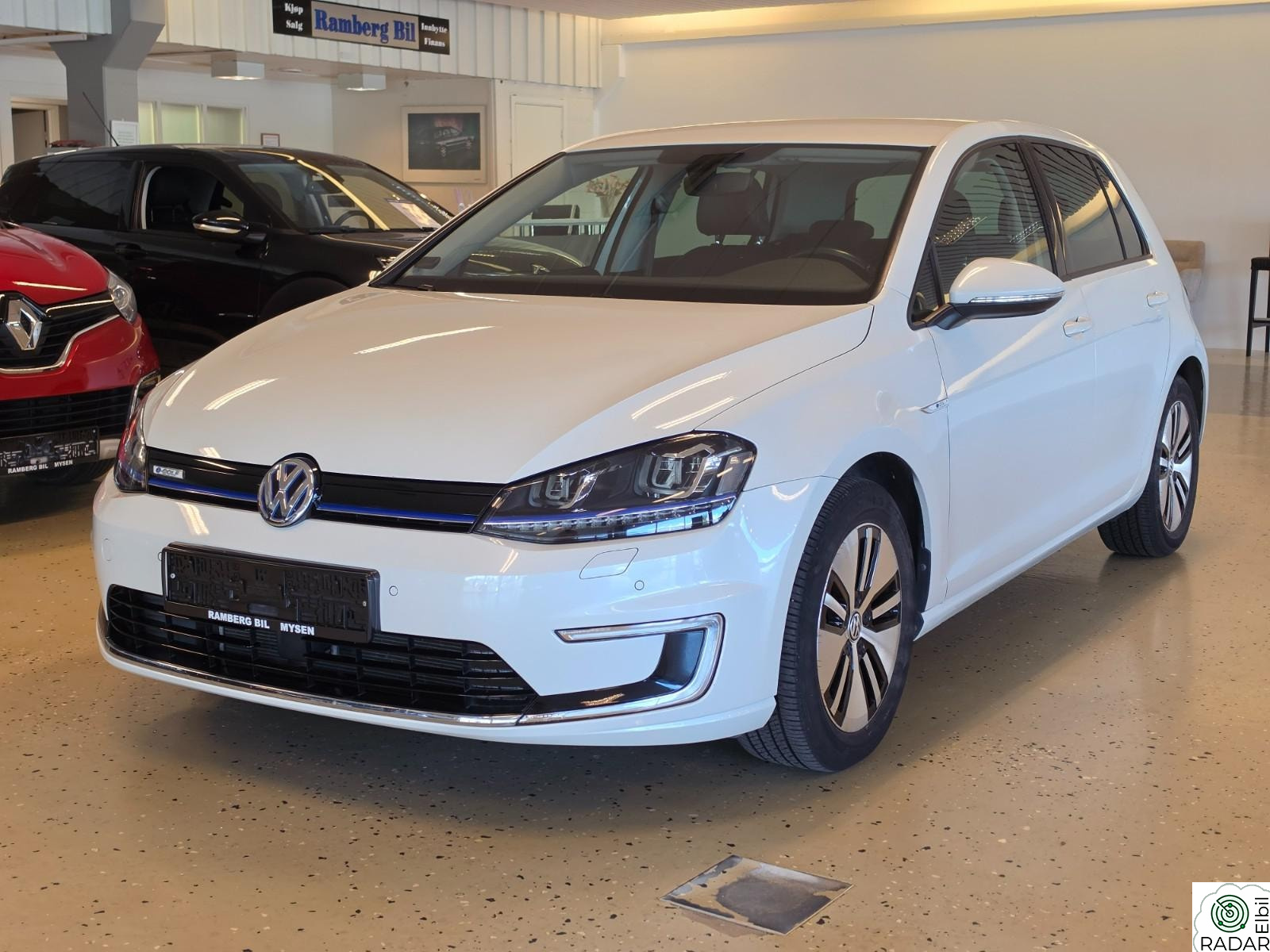 VOLKSWAGEN GOLF Exclusive Norsk Skinnseter Adaptive Cruise Kamera Navi