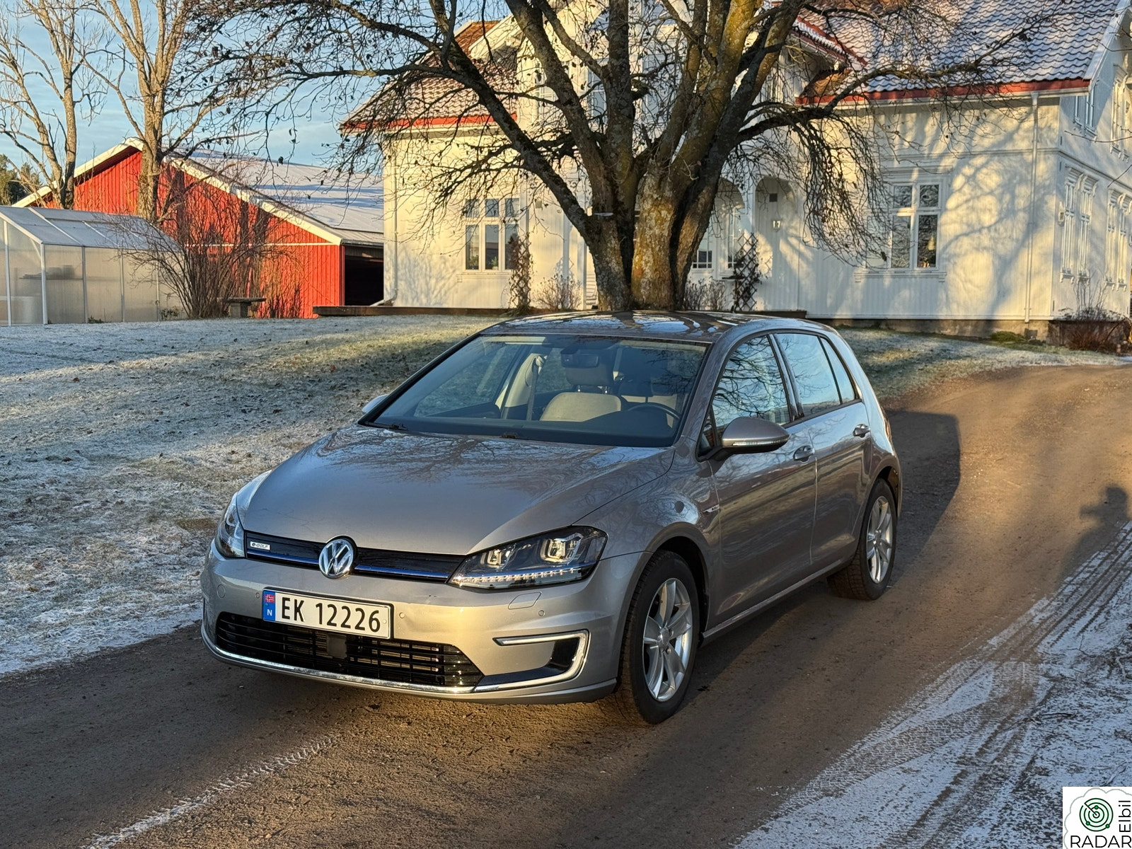 VOLKSWAGEN GOLF e-Golf 5D